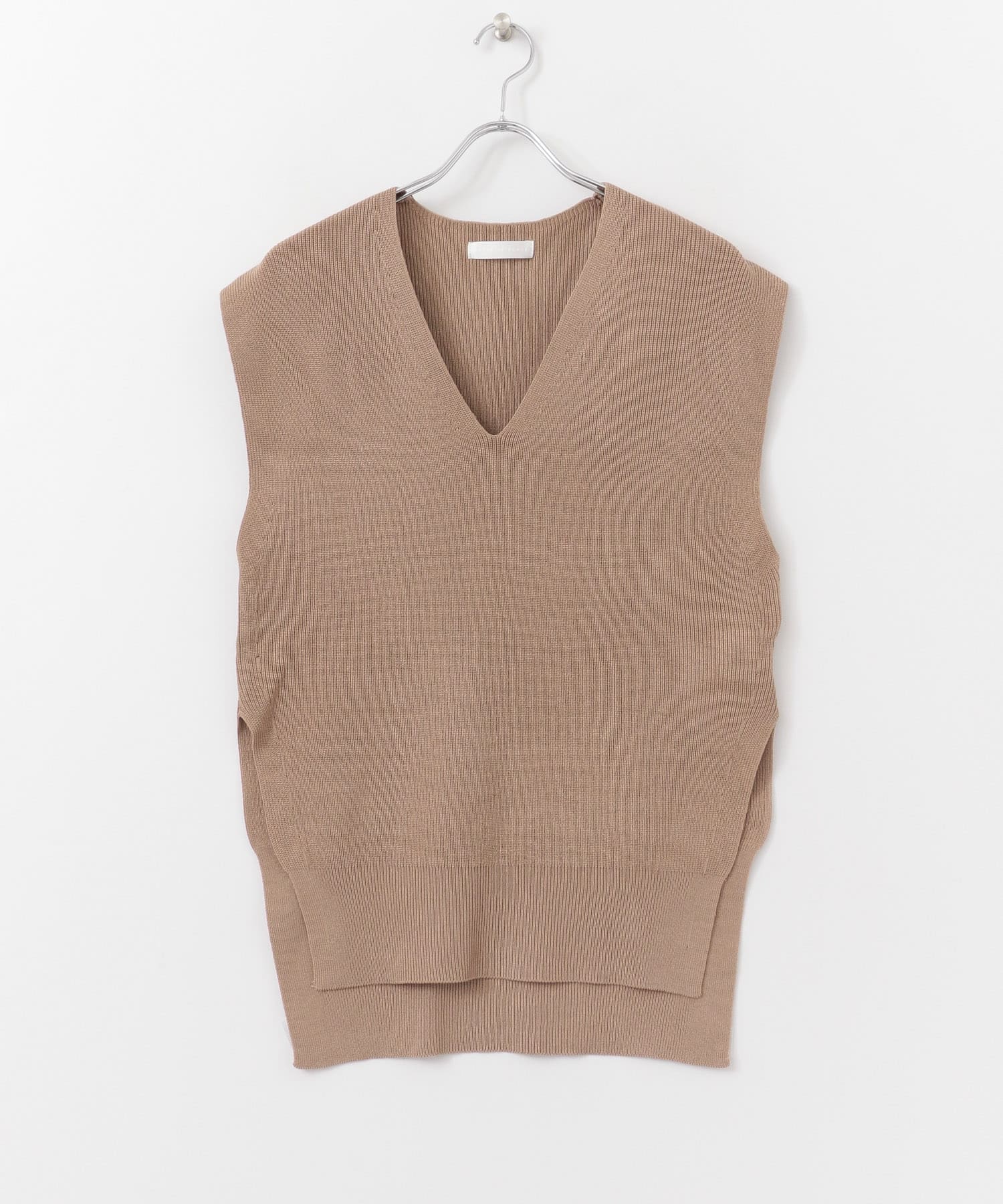 い出のひと時に、とびきりのおしゃれを！ アエレ 【新品】aere V-neck メルトンベスト vest wool -  シャツ/ブラウス(半袖/袖なし) - christinemontross.com