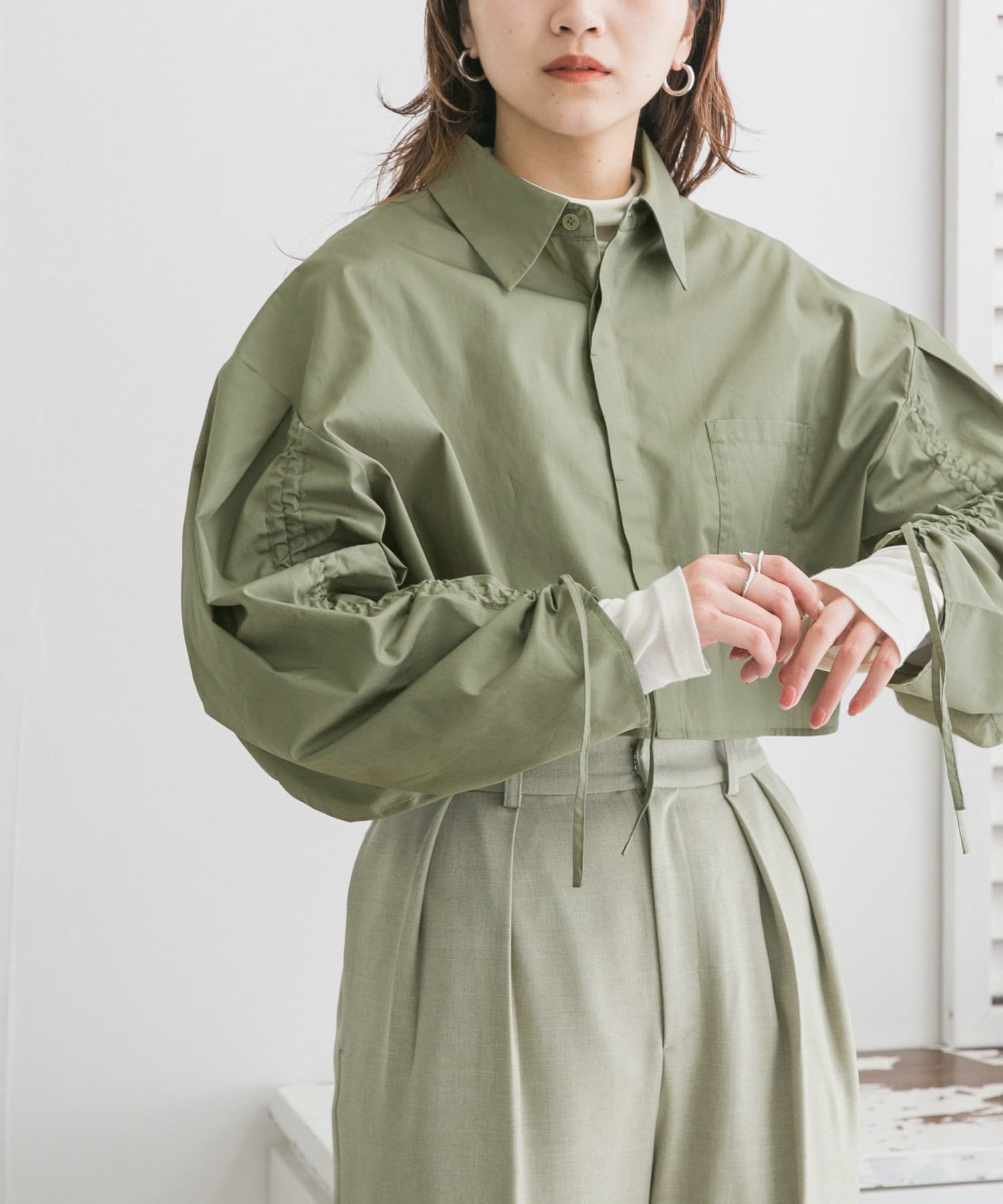 【未着用】半額以外 Eimee Law ギャザースリーブ ドロストブラウス 茶