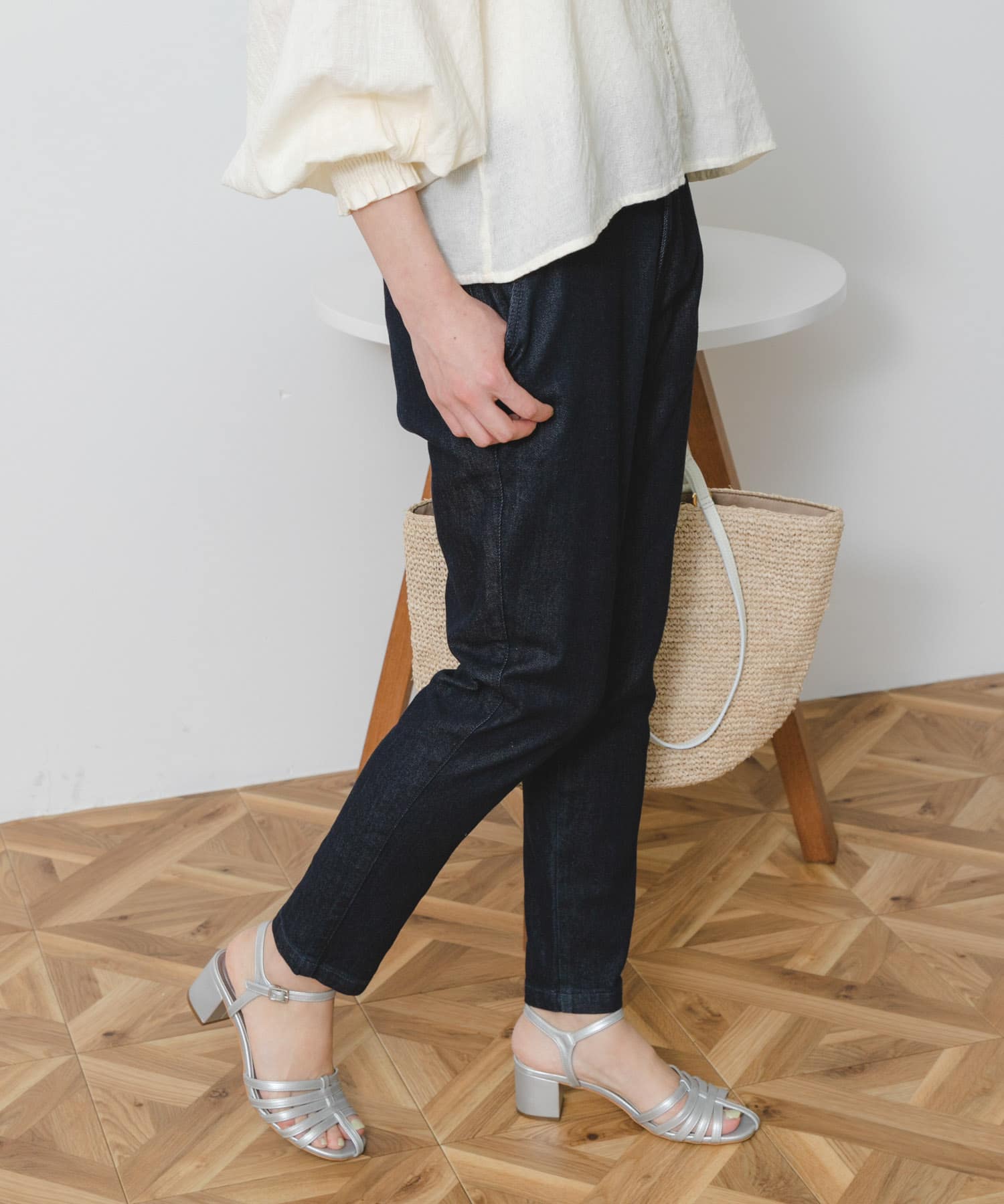 MONAME NEW RELAX TAPERED[41131121-SL34]｜URBAN RESEARCH公式