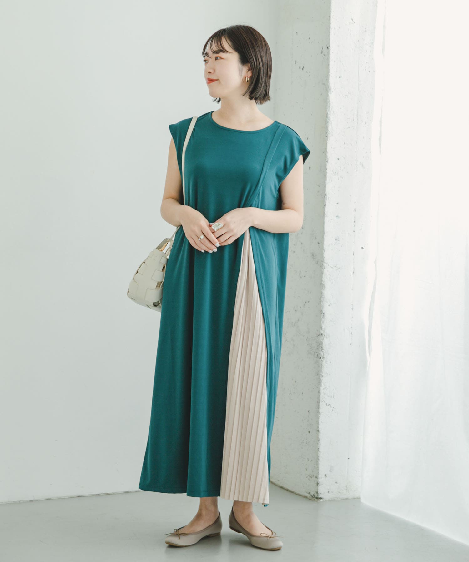 プリーツドッキングワンピース[IT35-26A012]｜URBAN RESEARCH公式 