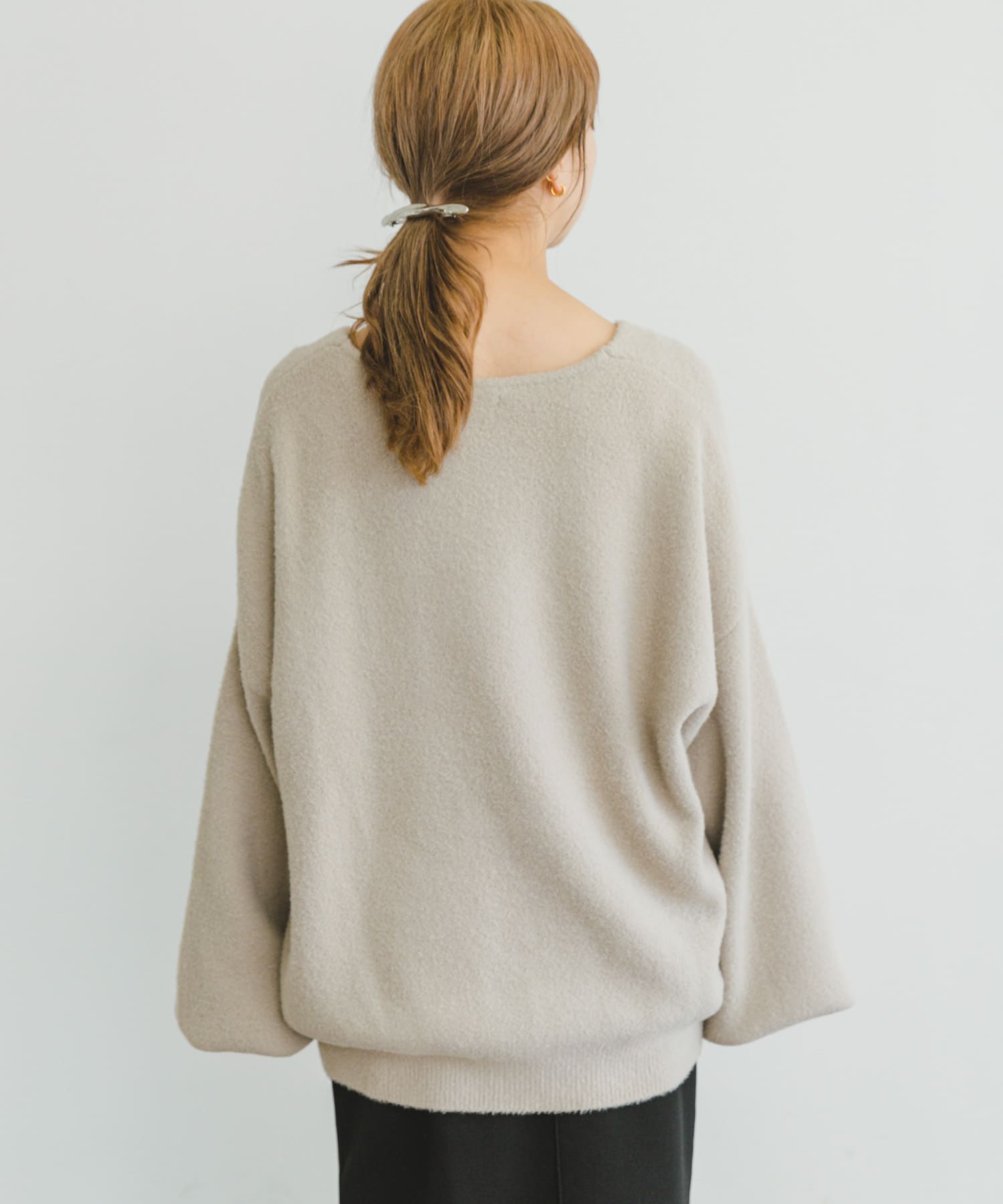 Vネックシャギーニット[IT37-22A004]｜URBAN RESEARCH公式ファッション通販