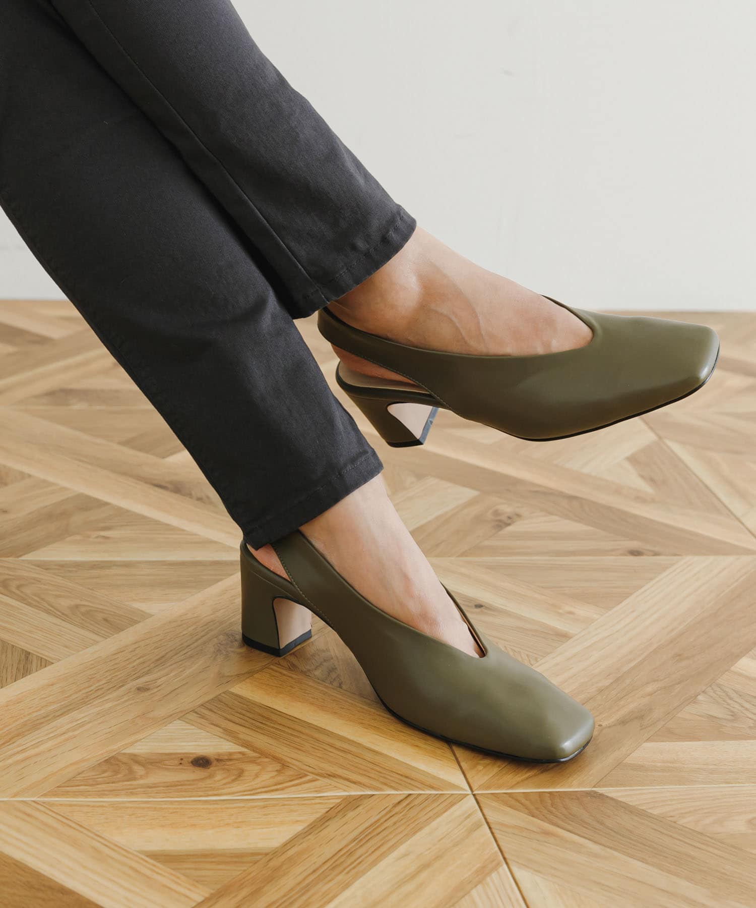 Mir hebe ssteens 別注』『MADE IN JAPAN』 MILLIWM×URBAN RESEARCH ヒールパンプス[832231704-UL36]｜URBAN  RESEARCH公式ファッション通販