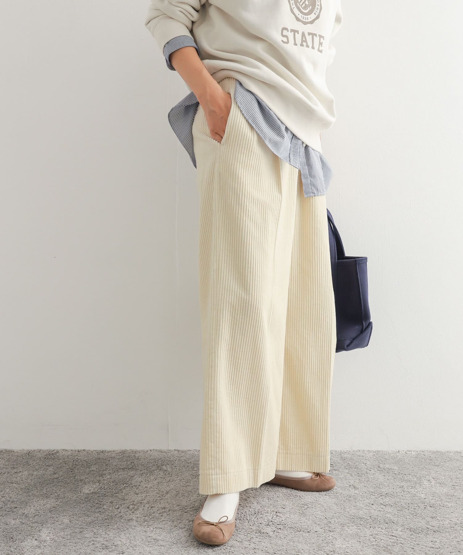 コーデュロイタックワイドパンツ[DR37-24A205]｜URBAN RESEARCH