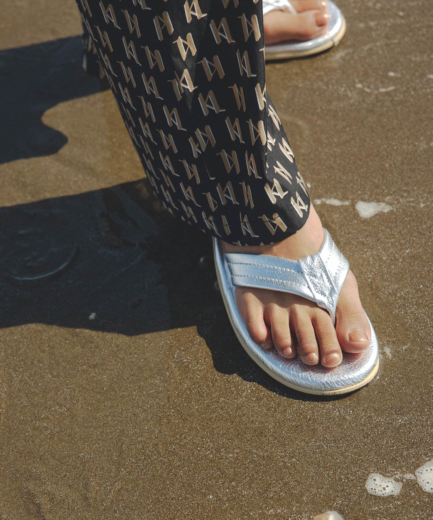 別注』ISLAND SLIPPER×URBAN RESEARCH トングサンダル[UW45