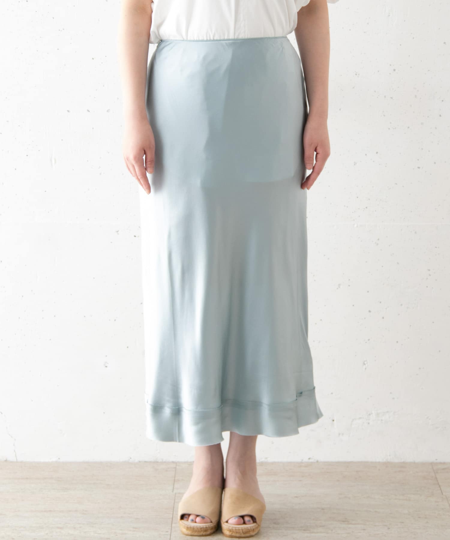 LEE MATHEWS Stella Silk Skirt[M2001SK404-RL05]｜URBAN RESEARCH公式