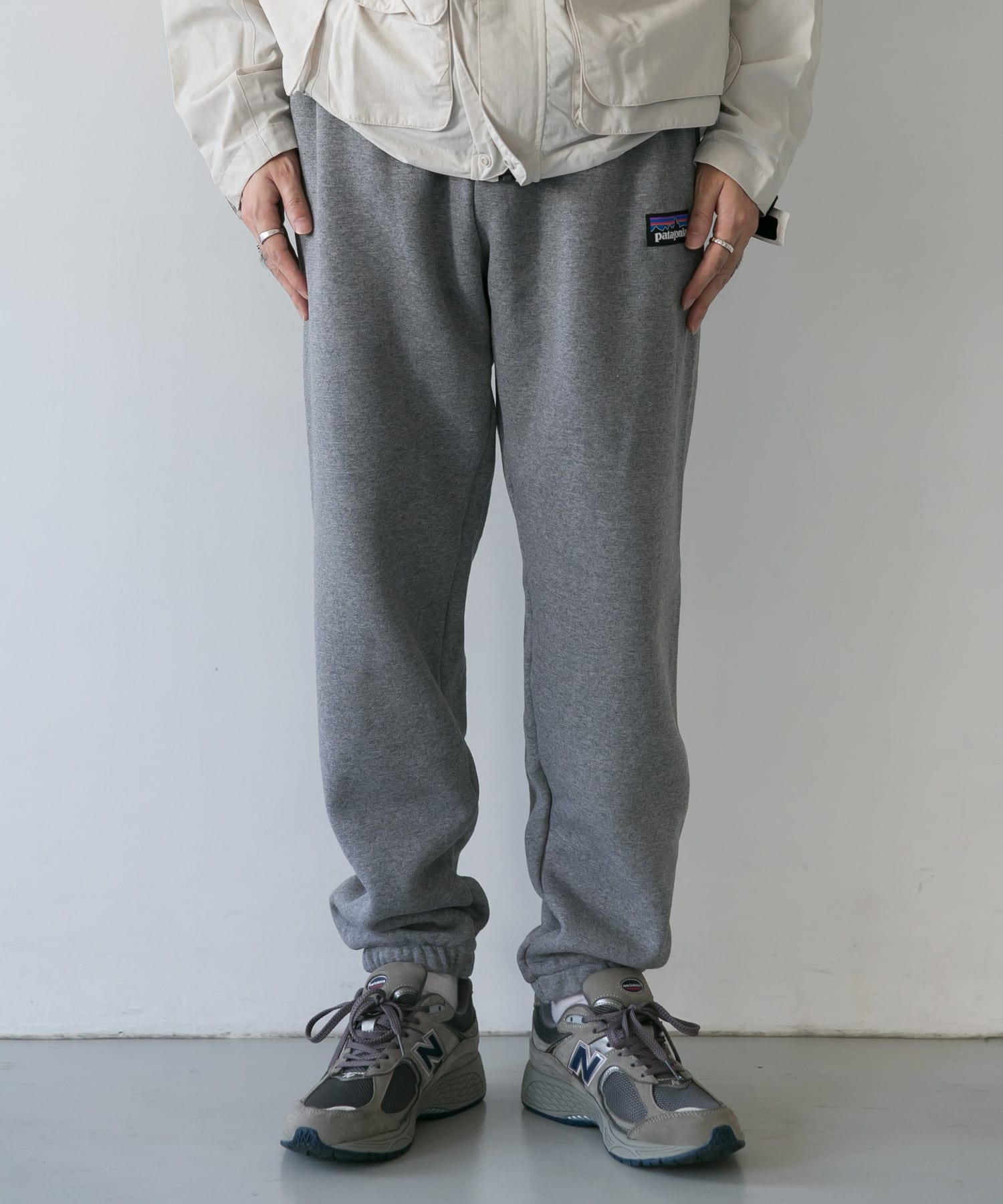 patagonia P-6Label Uprisal Sweat Pants[26051-DM24]｜URBAN RESEARCH