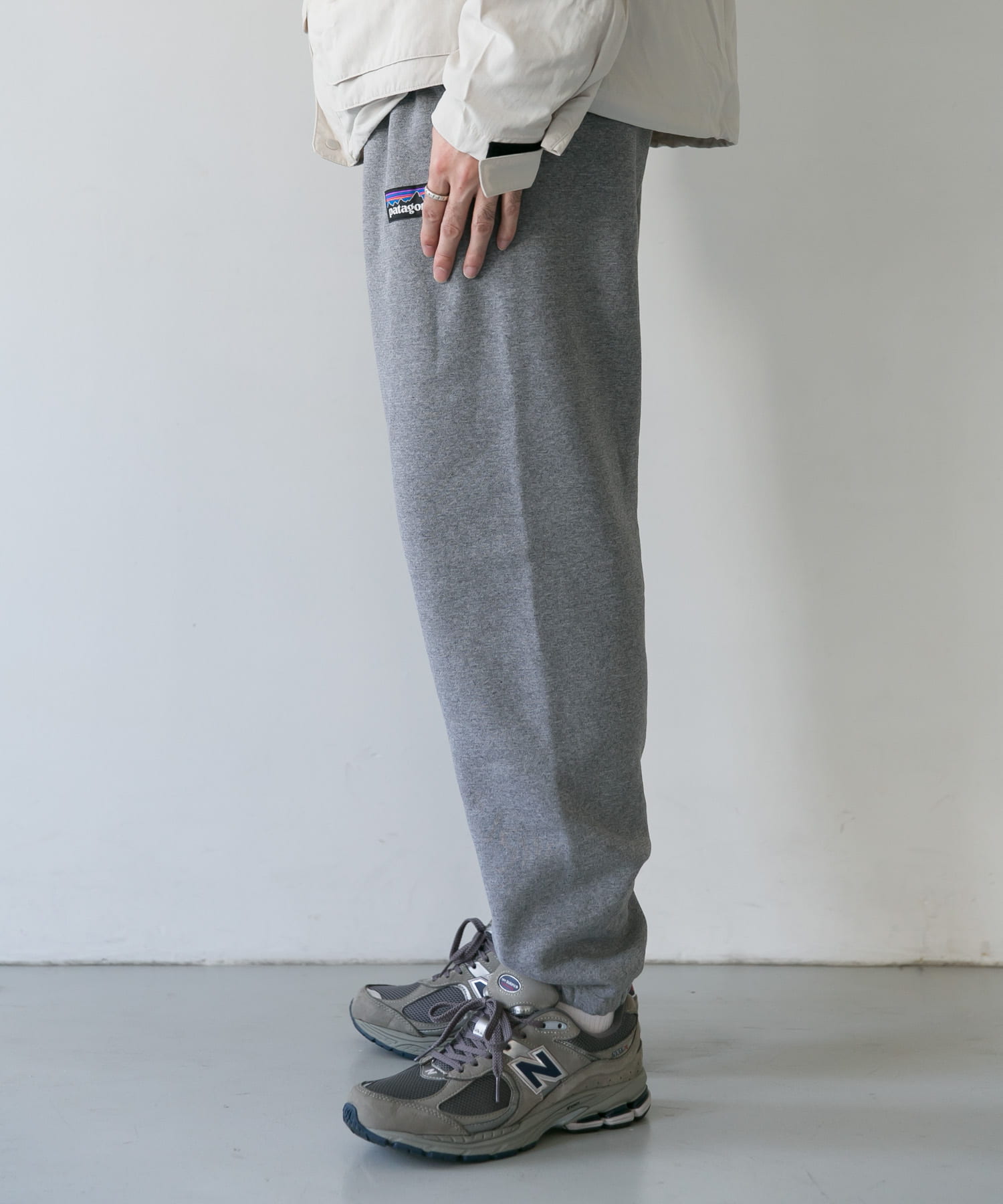 patagonia P-6Label Uprisal Sweat Pants[26051-DM24]｜URBAN RESEARCH 