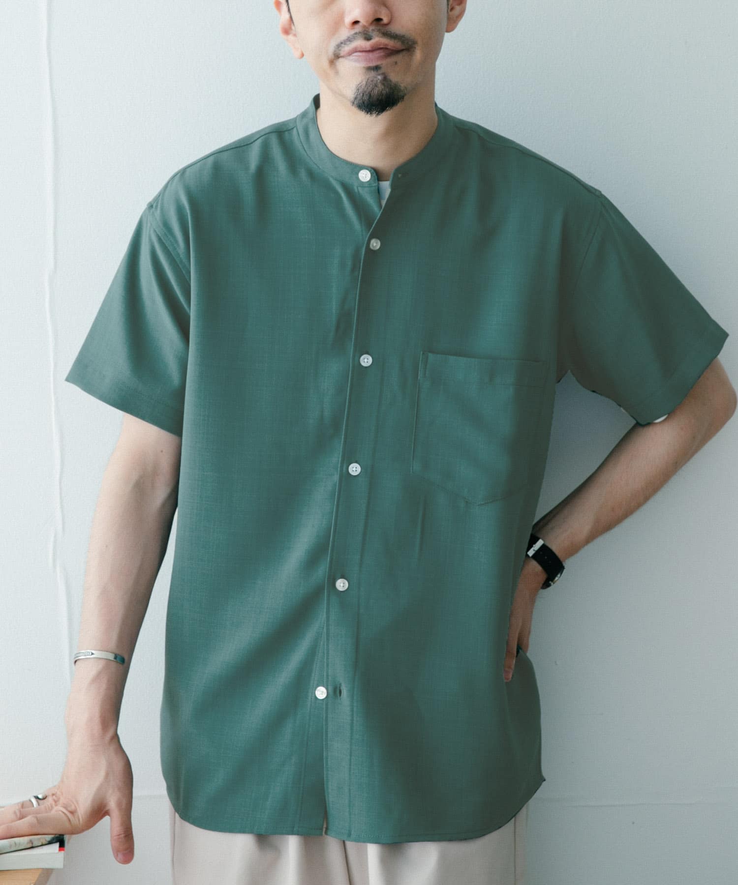 リネンライクバンドカラー 半袖シャツ[IT25-13A021]｜URBAN RESEARCH公式ファッション通販