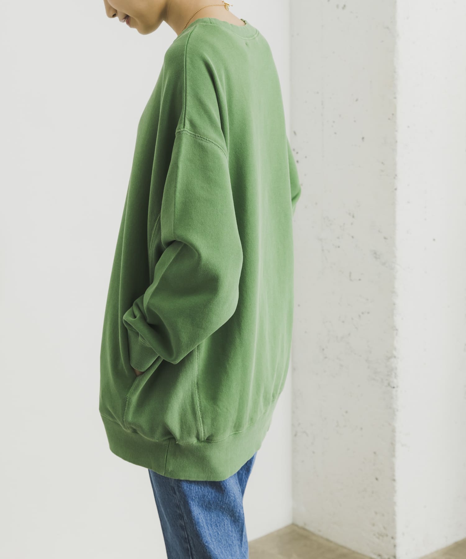 WEB/一部店舗限定』製品染め裏毛チュニックプルオーバー[UR26-21O005]｜URBAN RESEARCH公式ファッション通販