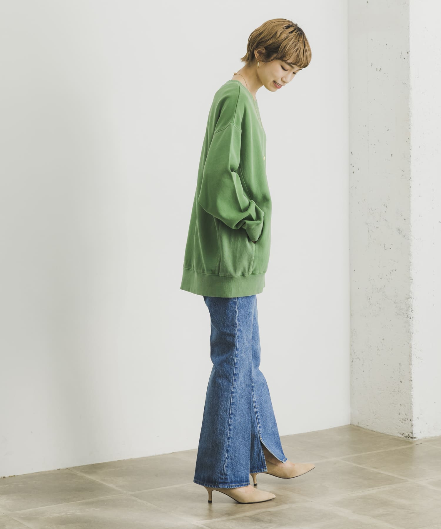 WEB/一部店舗限定』製品染め裏毛チュニックプルオーバー[UR26-21O005]｜URBAN RESEARCH公式ファッション通販