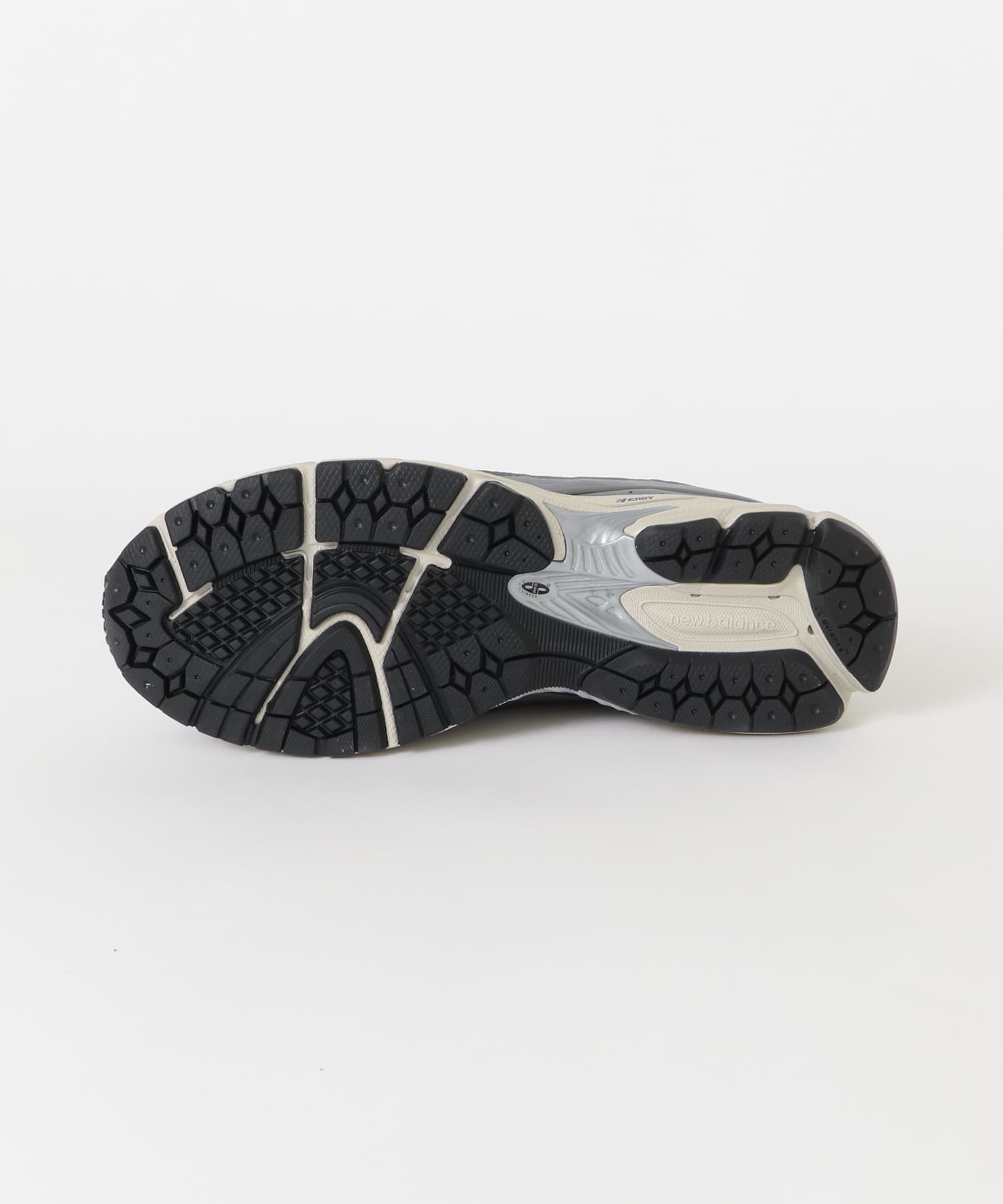 NEW BALANCE M2002R Mule[M2002RM-DM34]｜URBAN RESEARCH公式