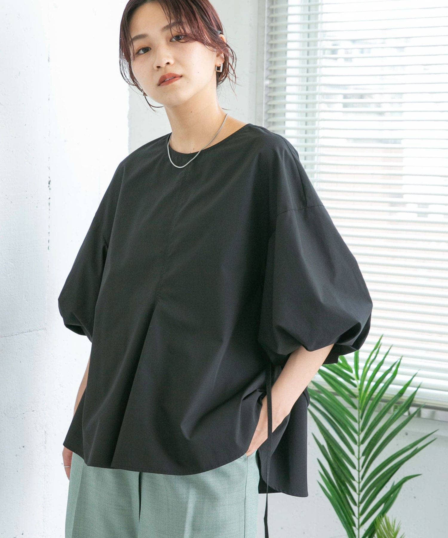 タックボリュームスリーブブラウス[KB35-23L430]｜URBAN RESEARCH公式