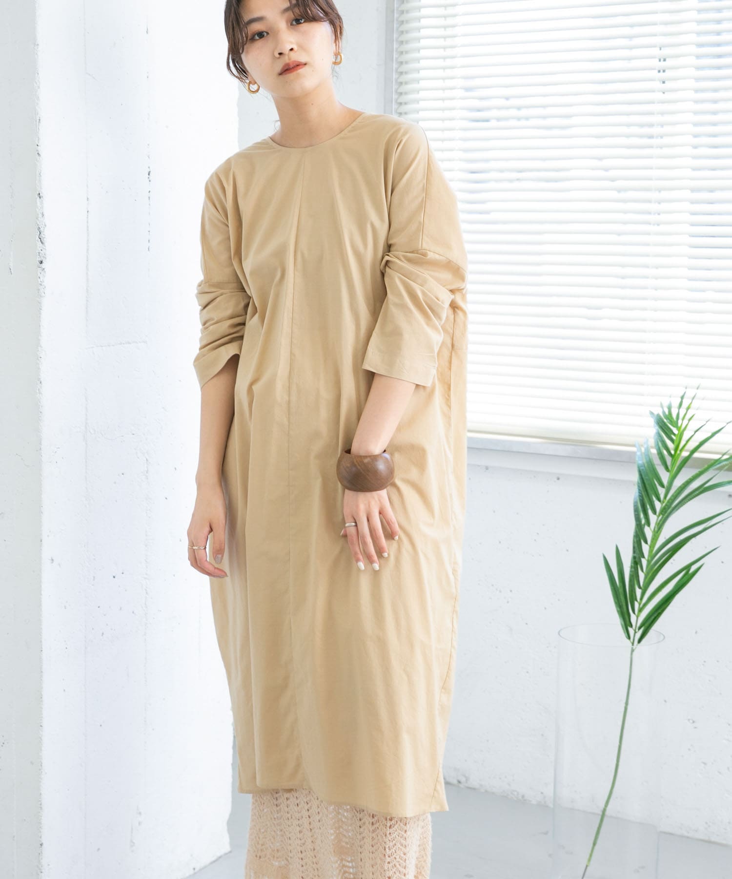 BACKカシュクールデザインワンピース[KB35-26J450]｜URBAN RESEARCH