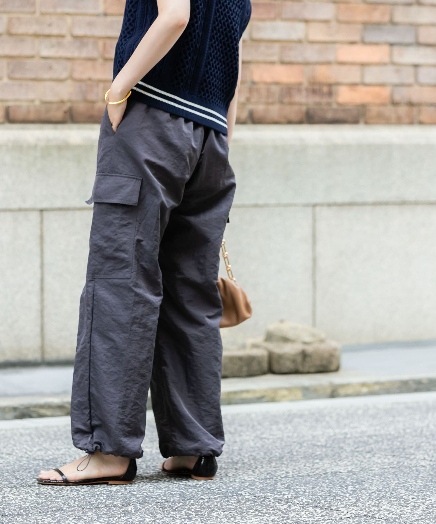 アーバンリサーチ ナイロンカーゴパンツ-