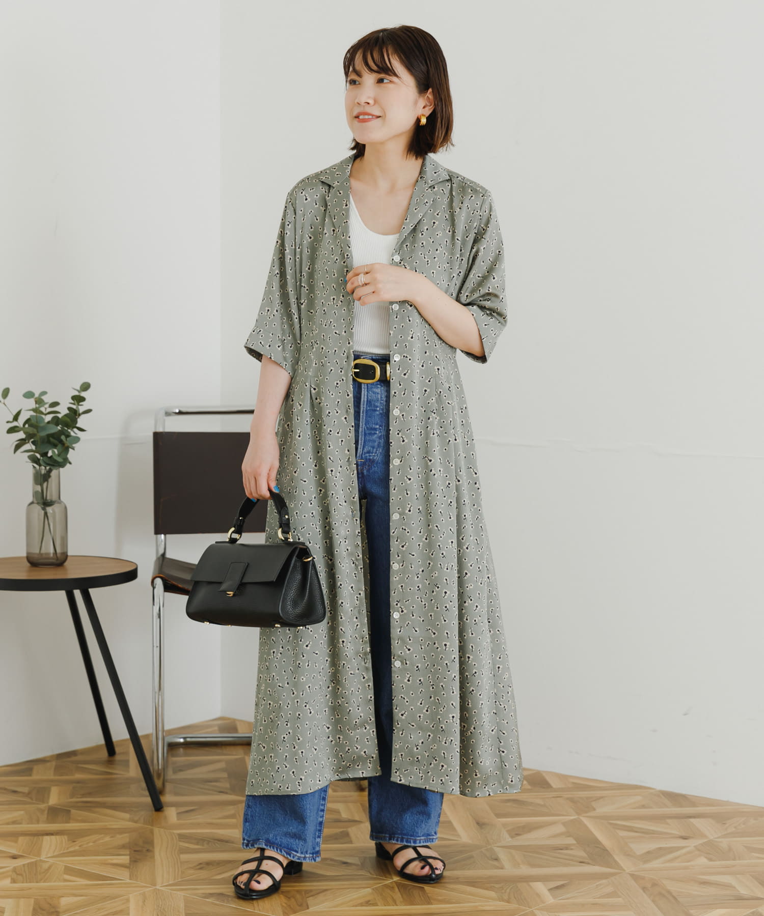 サテンフラワーオープンカラーシャツワンピース[UR36-26O001]｜URBAN