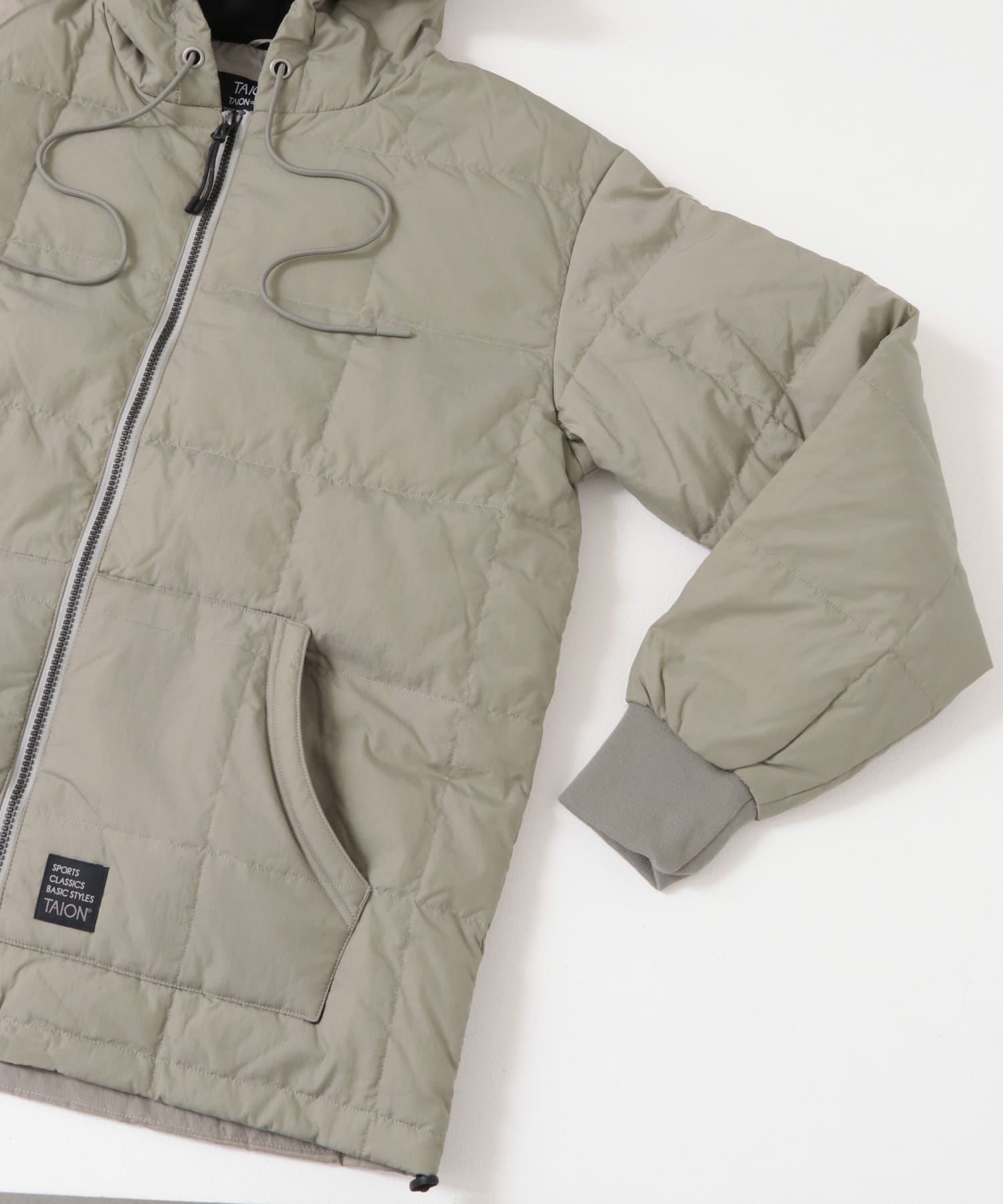 TAION SC FRONT ZIP DOWN HOODIE[IT37-17E002]｜URBAN RESEARCH公式