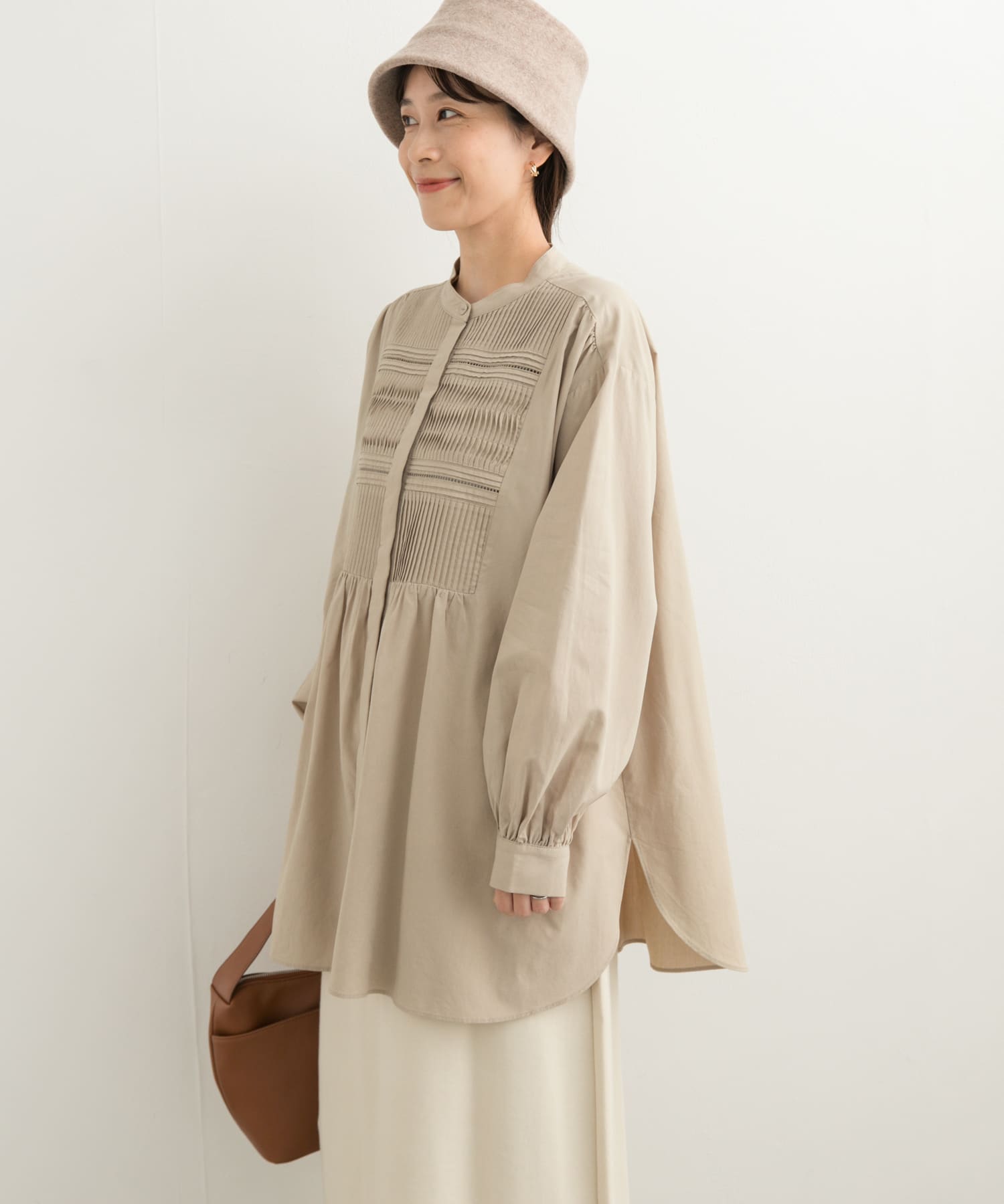 かぐれ（カグレ）の「ピンタックチュニックブラウス（Tシャツ
