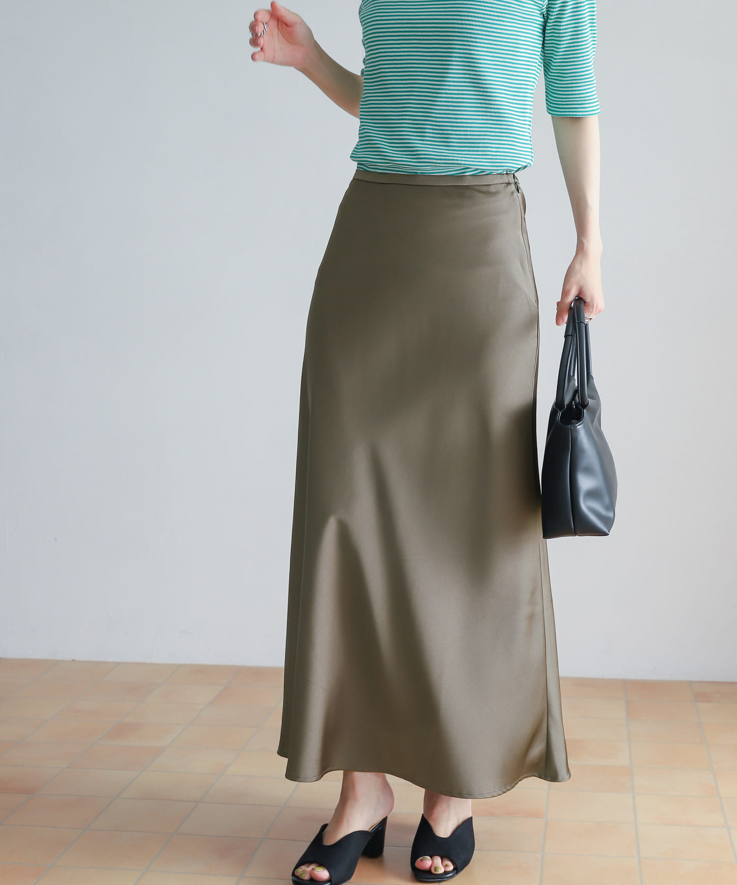 フレアロングスカート[DR36-25A101]｜URBAN RESEARCH公式ファッション通販