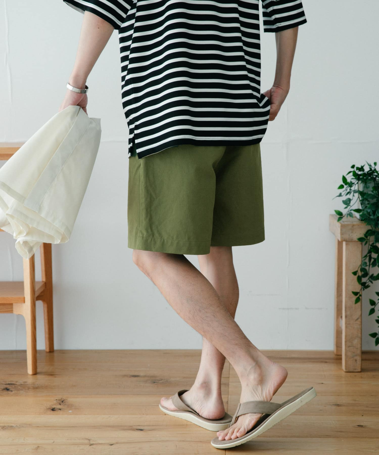 2-tuck チノショートパンツ[IT25-14A035]｜URBAN RESEARCH公式ファッション通販