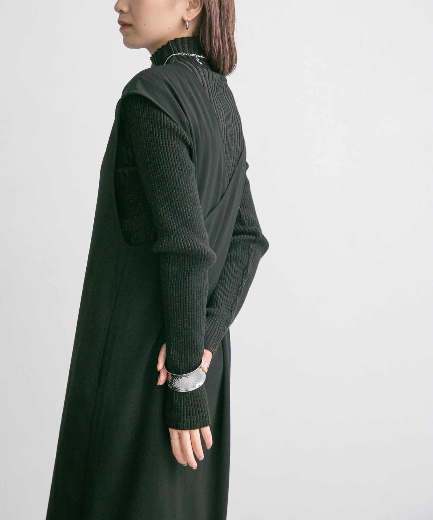 illi ランダムRIBハイネックニット[KI26-22L190]｜URBAN RESEARCH公式 