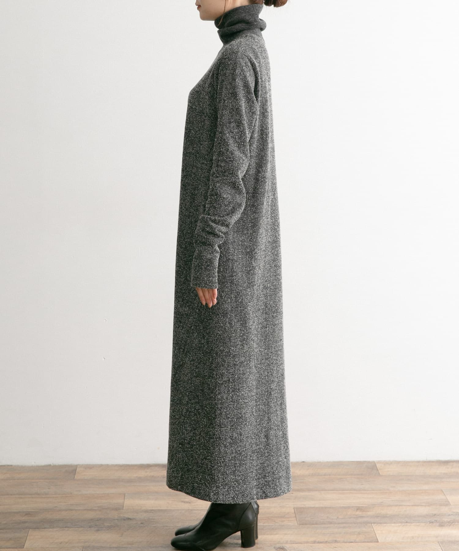 POSTELEGANT Cotton TerryHighNeckDress[CS22A0002-RL27]｜URBAN