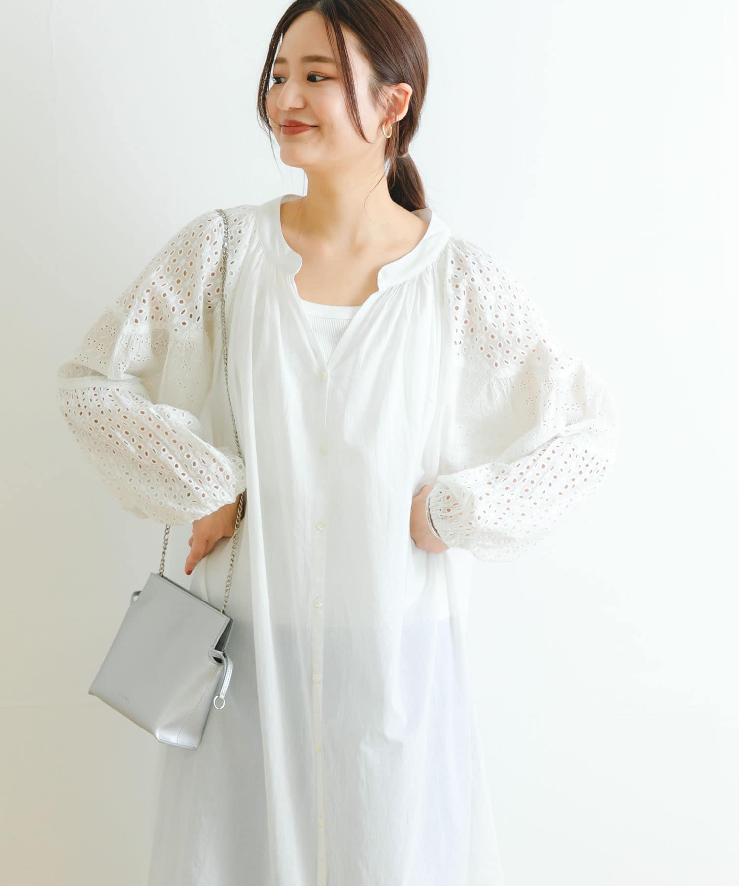 コットンボイル袖レースギャザーワンピース[UR35-26C005]｜URBAN