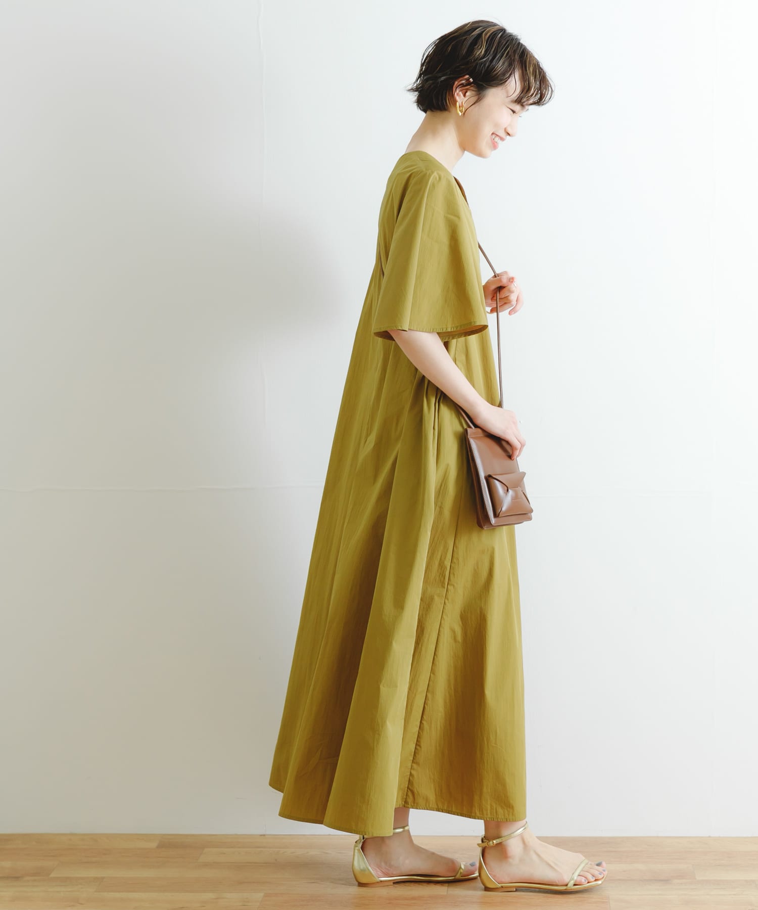 綿ナイロンフレアワンピース[UR35-26F006]｜URBAN RESEARCH公式 