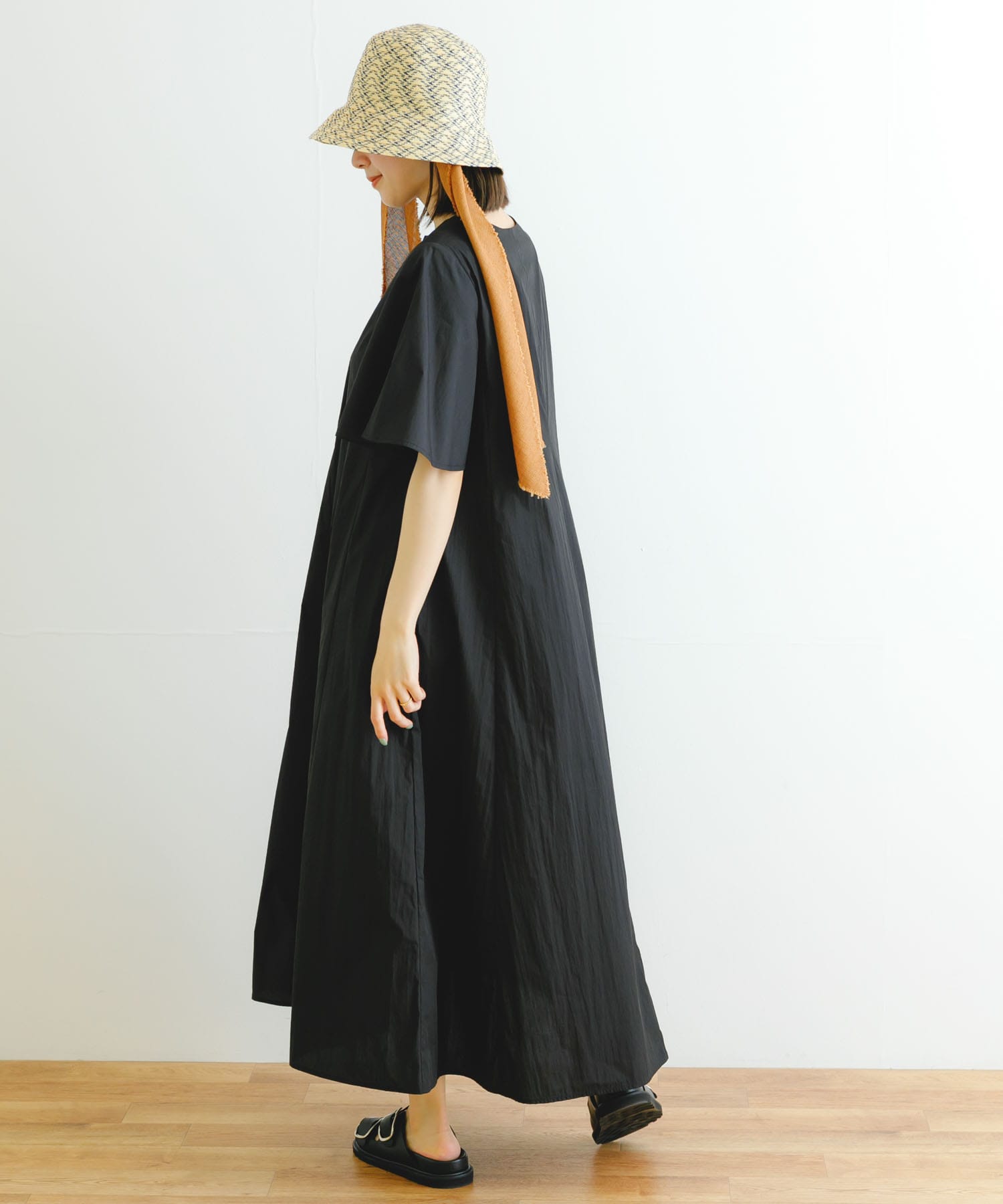 綿ナイロンフレアワンピース[UR35-26F006]｜URBAN RESEARCH公式 