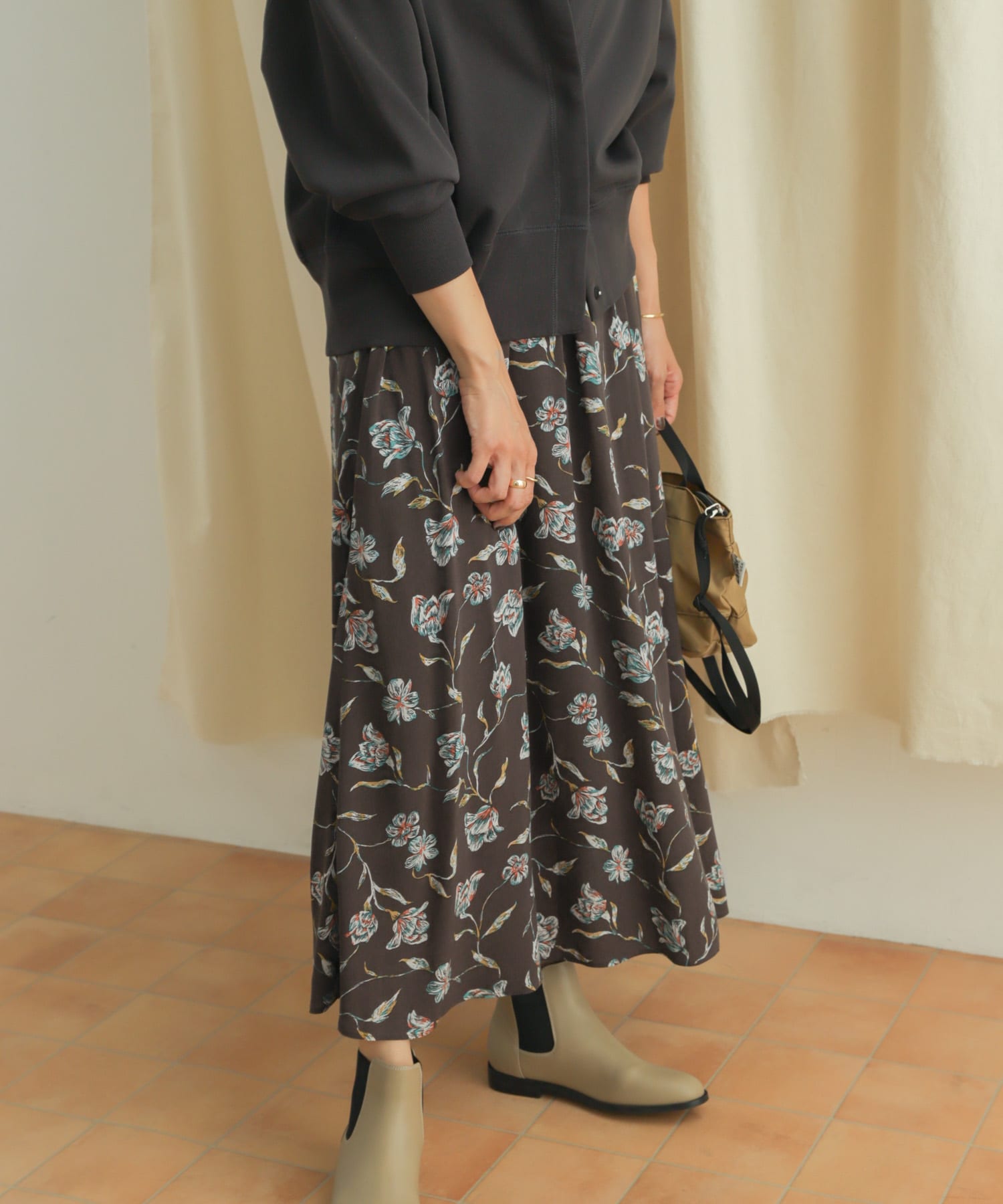 レーヨン花柄スカート[DR36-25E101]｜URBAN RESEARCH公式ファッション通販