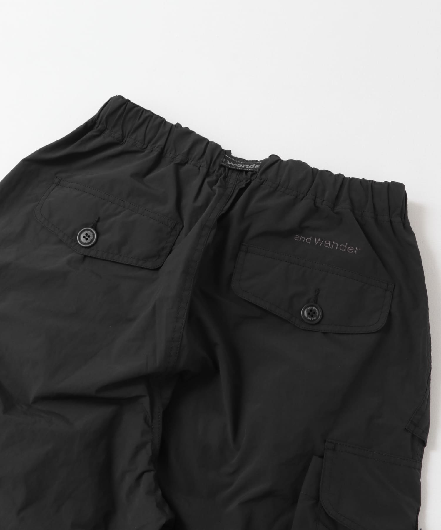 and wander oversized cargo pants[5743282083WFE36]｜URBAN RESEARCH