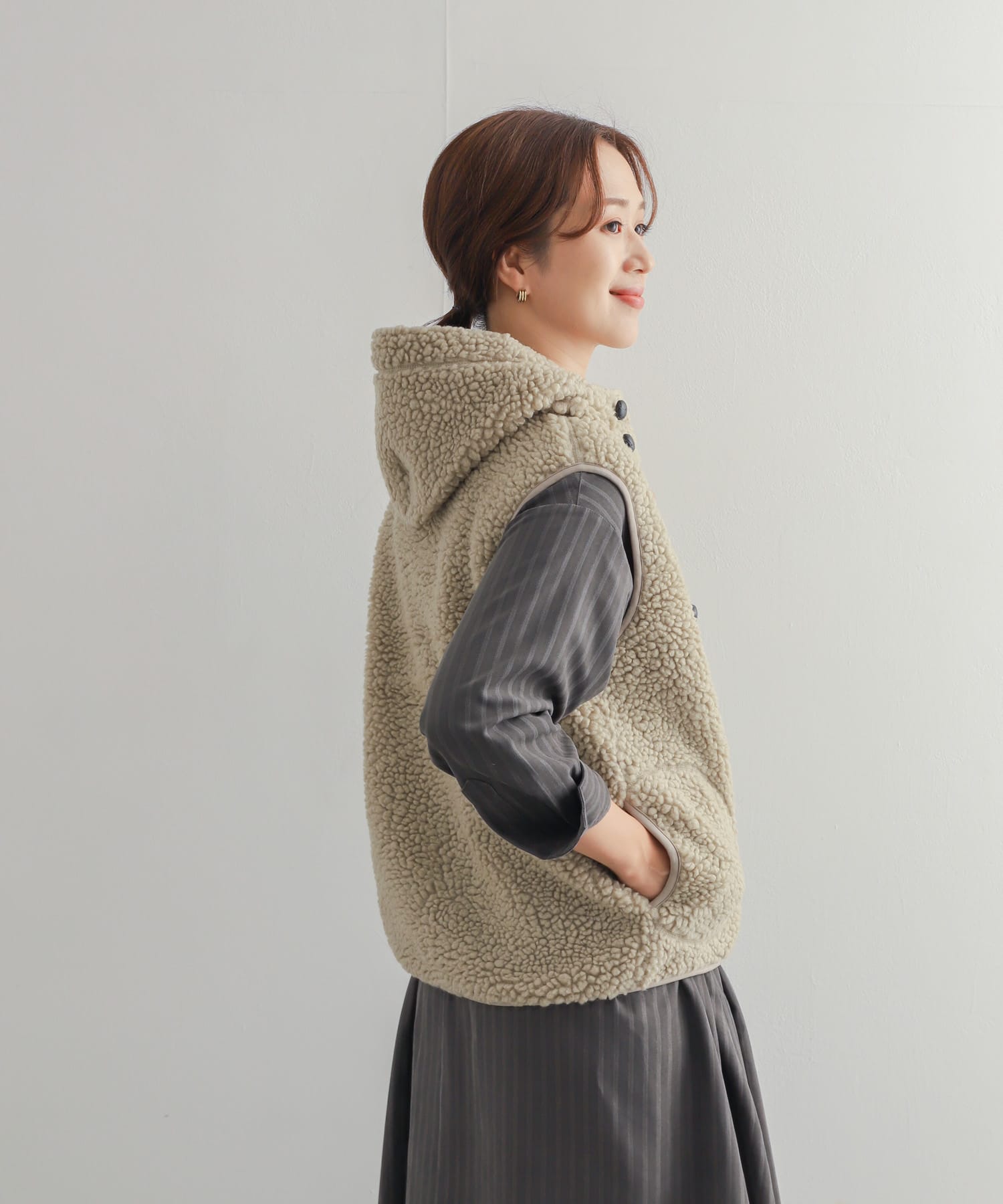 GYMPHLEX BOA HOODED VEST[J-1069PL-DW37]｜URBAN RESEARCH公式