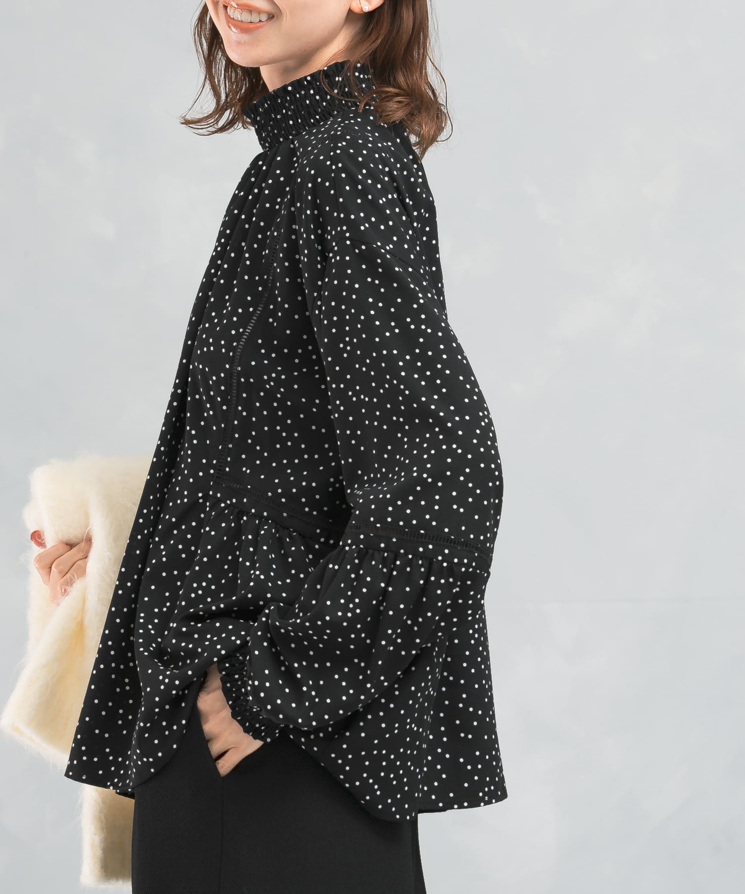 CHIGNON シャーリングデザインブラウス[RWA4-1246490MK]｜URBAN