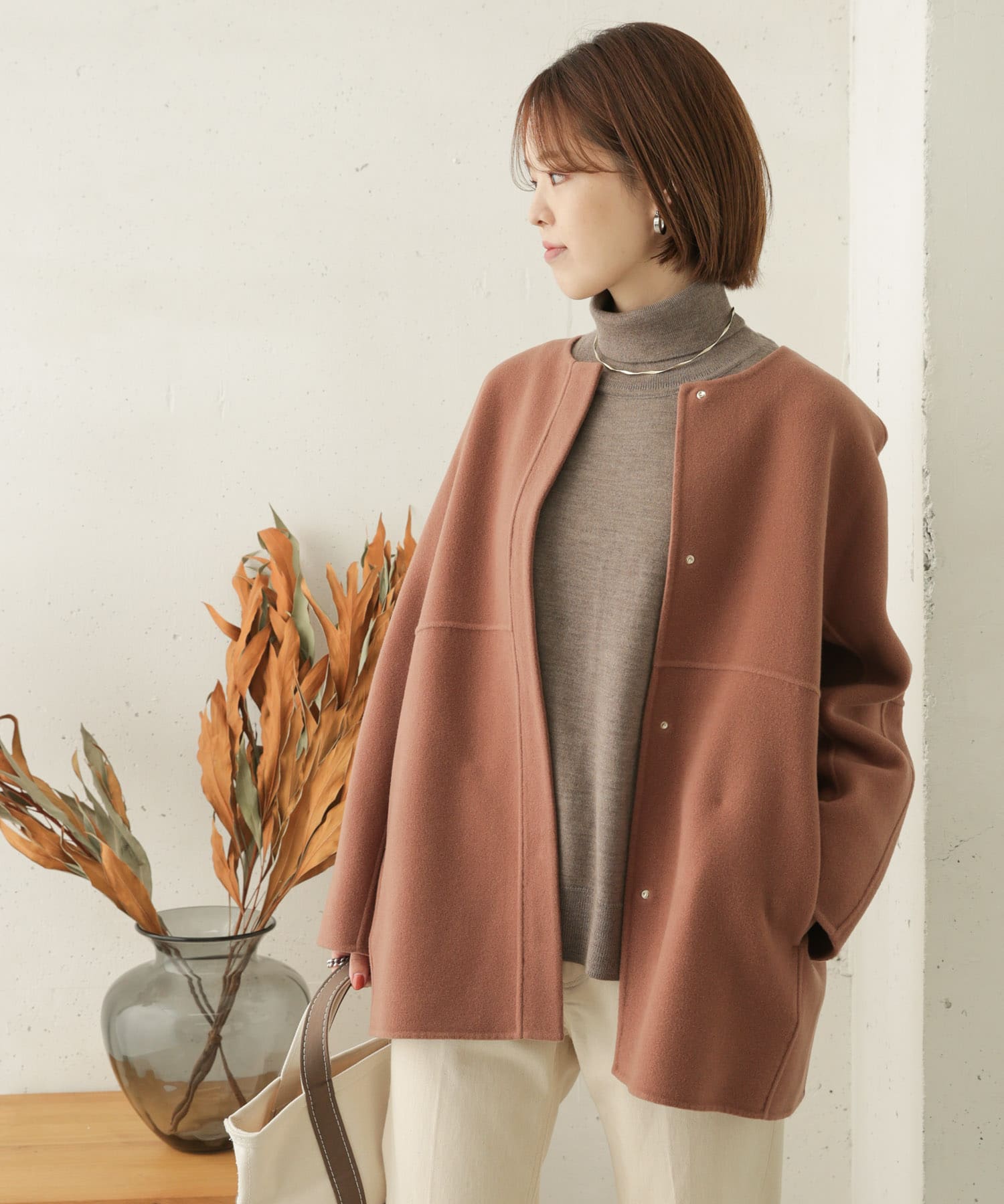 美品 アーバンリサーチドアーズ 21AW ウールテーラーカラーショート 