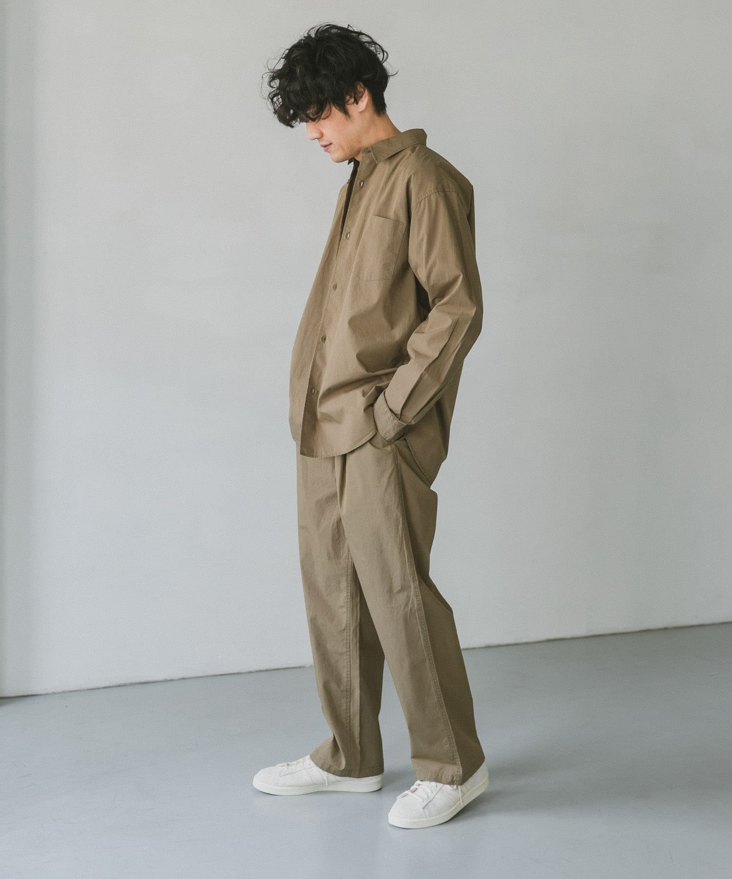 フェードカラーボックスレギュラーシャツ[DR24-13X406]｜URBAN 