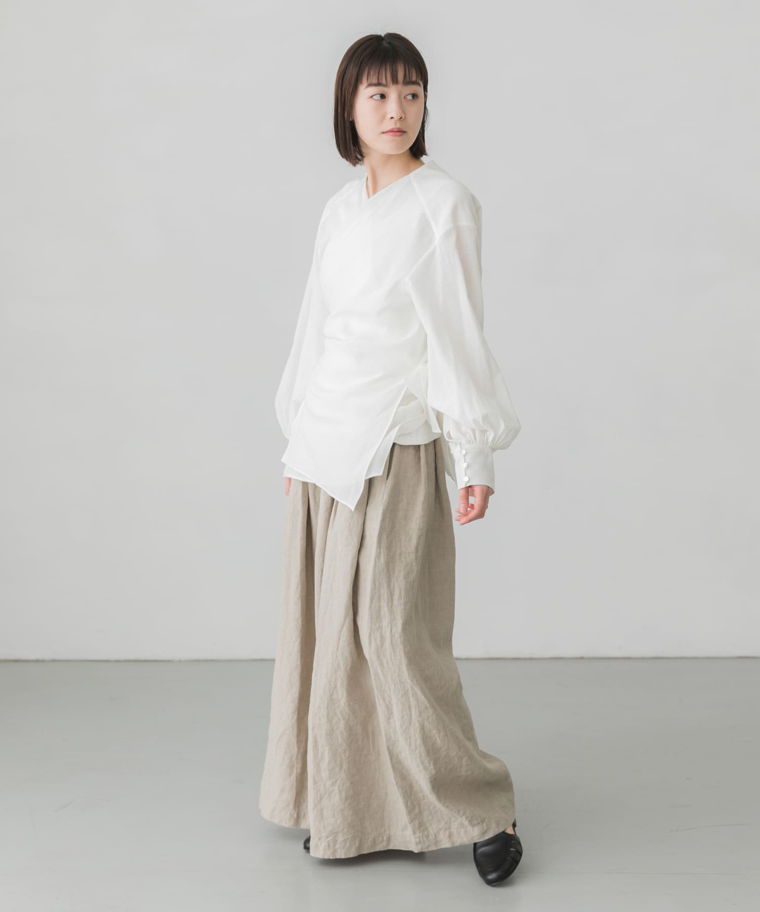 22SS☆美品☆YLEVE COTTON BOIL WRAP BLOUSE | www.mxfactory.fr