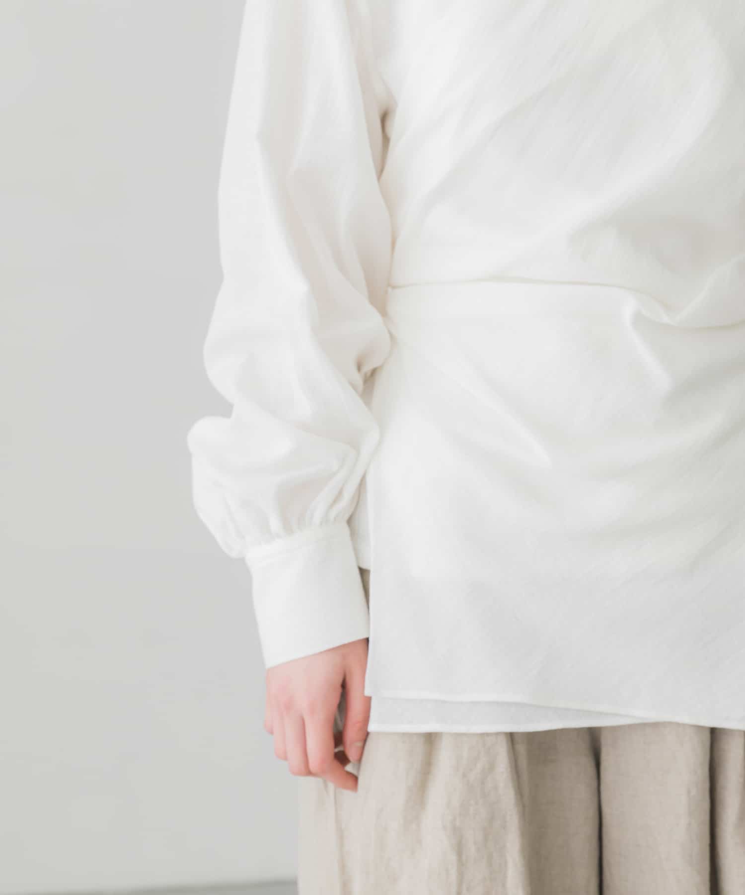 22SS☆美品☆YLEVE COTTON BOIL WRAP BLOUSE | www.mxfactory.fr