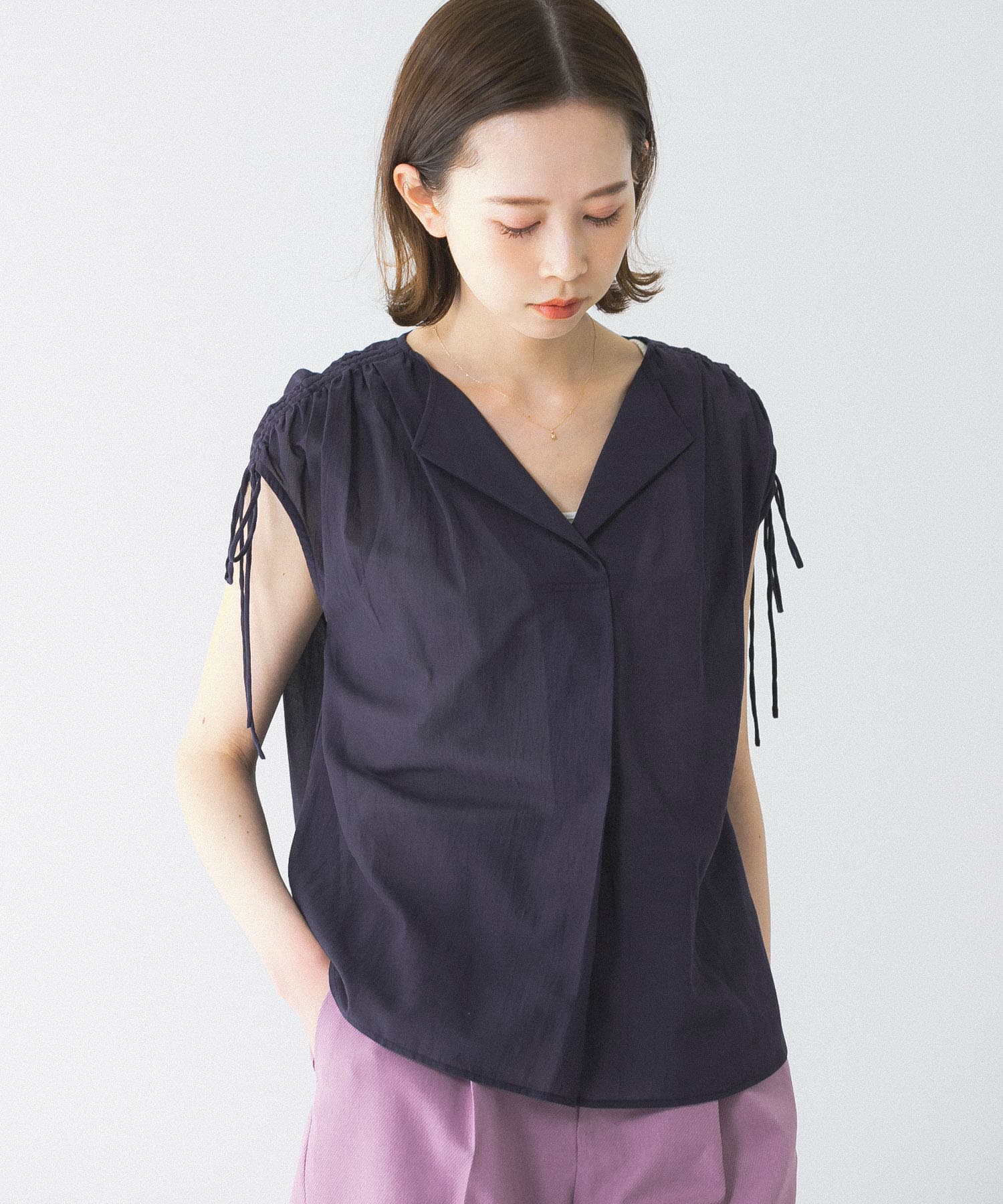 URBAN RESEARCH ショルダーシャーリングブラウス
