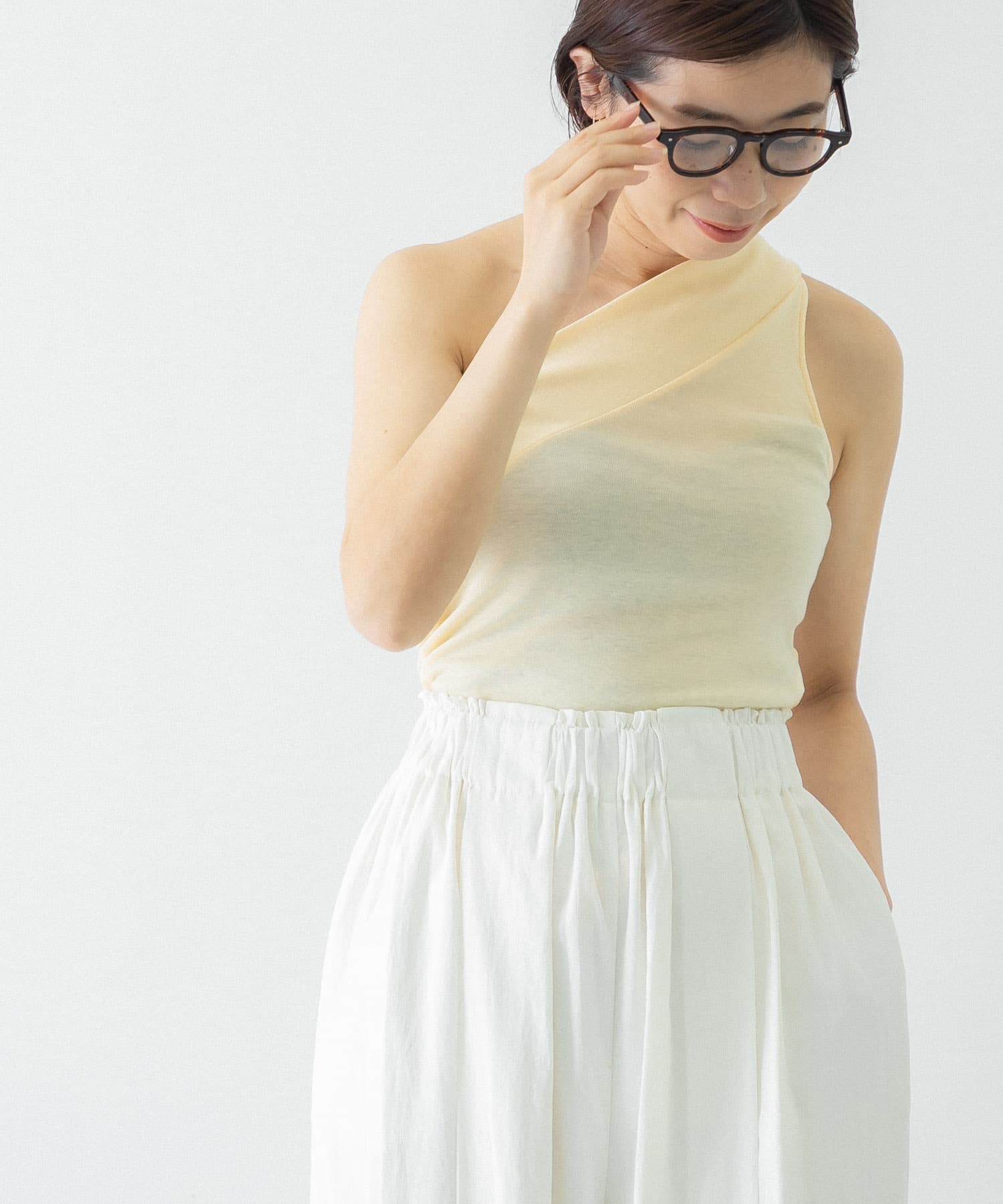 IIROT soft cotton one shoulder[018022CT46-UL25]｜URBAN RESEARCH