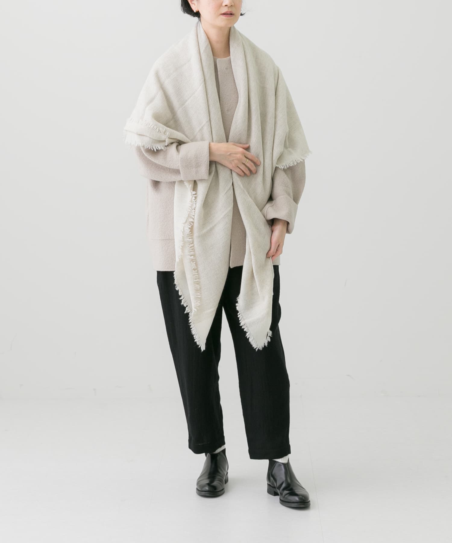 OLU NATURAL BASIC 四方房ニットストール[67232001-KL27]｜URBAN 