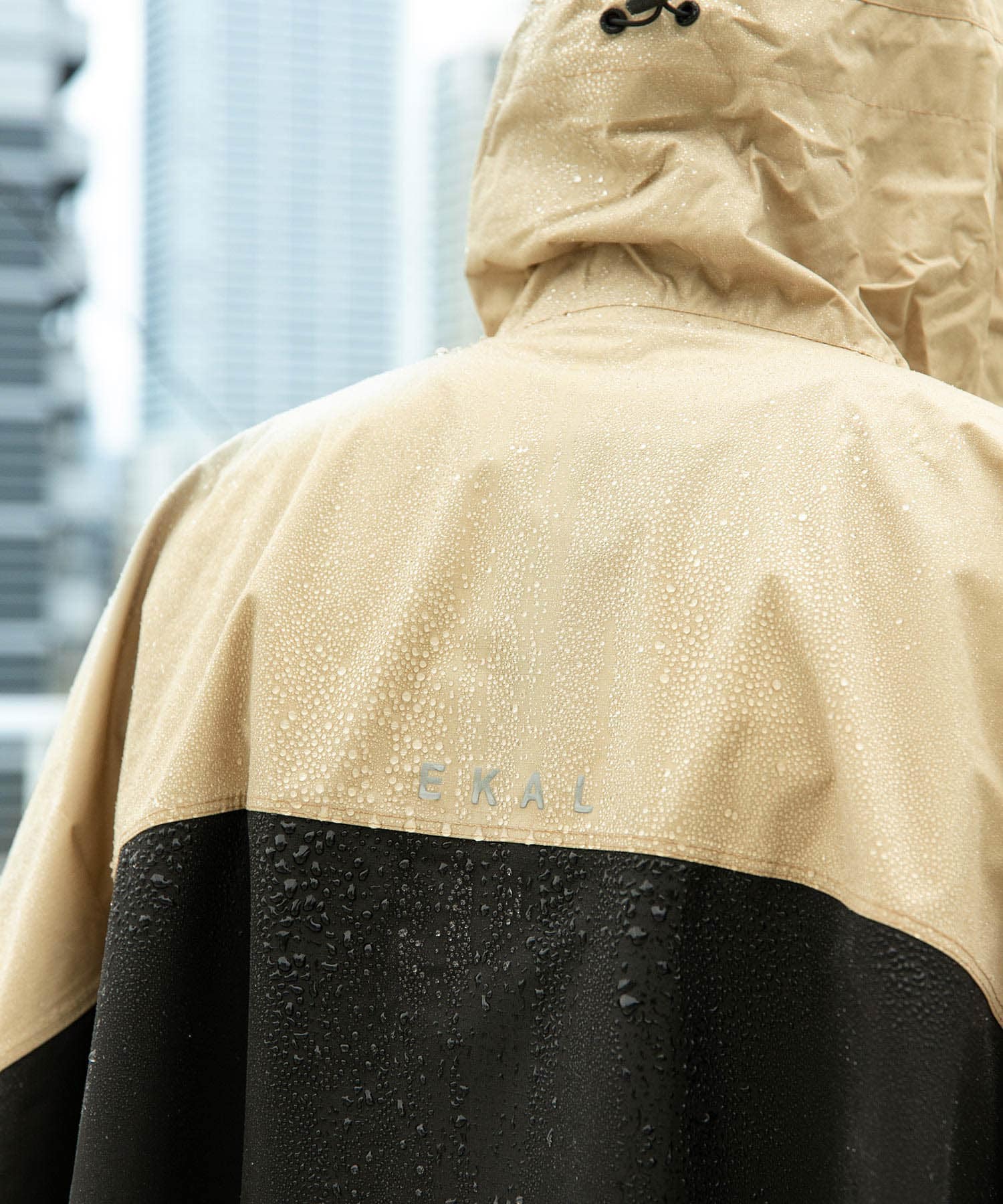リリーピコット イエリ デザイン ポンチョ 新品未使用