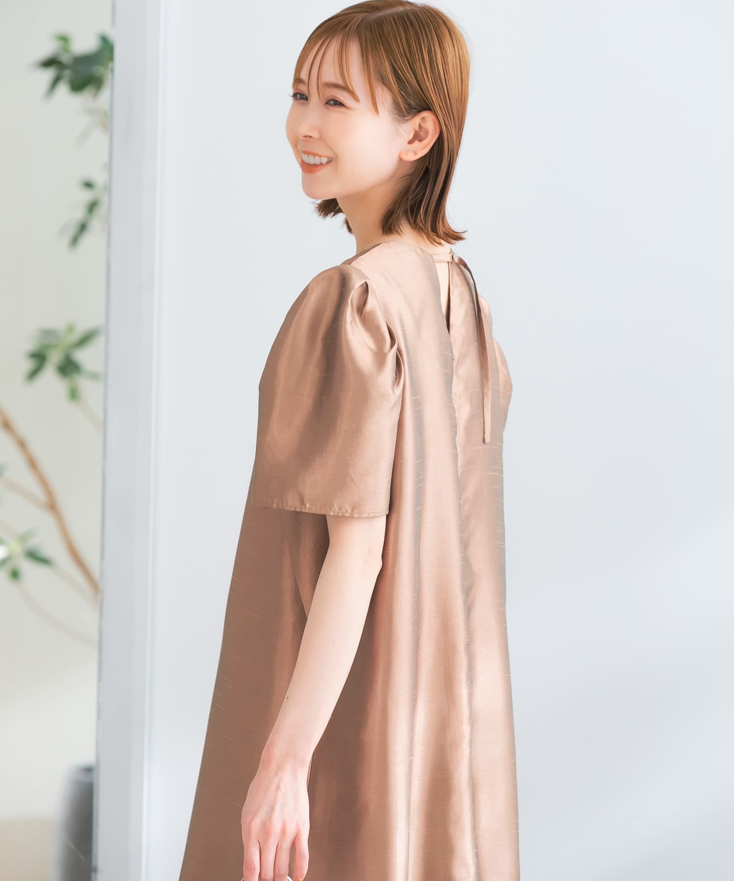 ペプラムヘムシャンタンドレス[RA35-28C507]｜URBAN RESEARCH公式