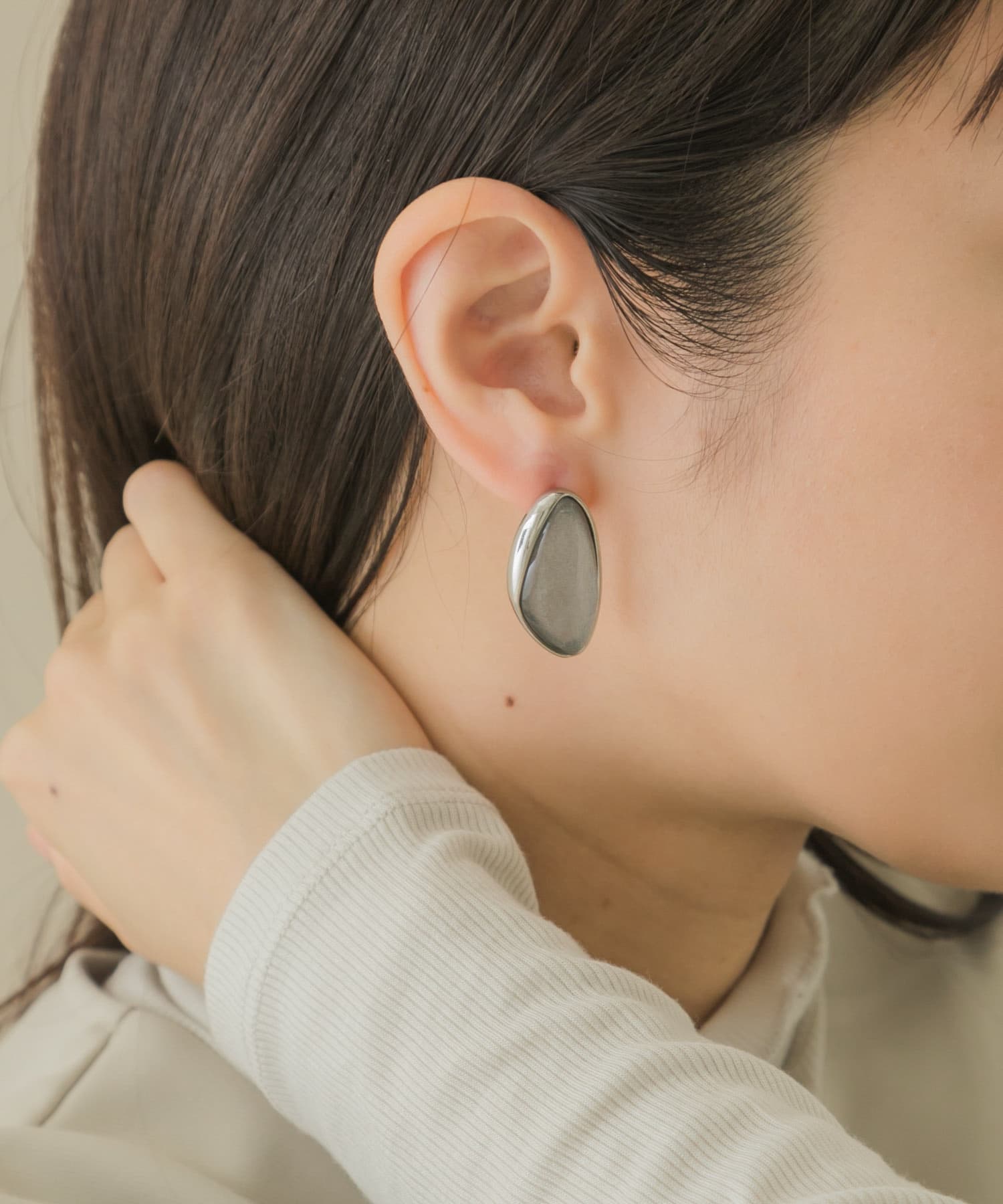 グリッターオーバルピアス[SM36-2LF046]｜URBAN RESEARCH公式