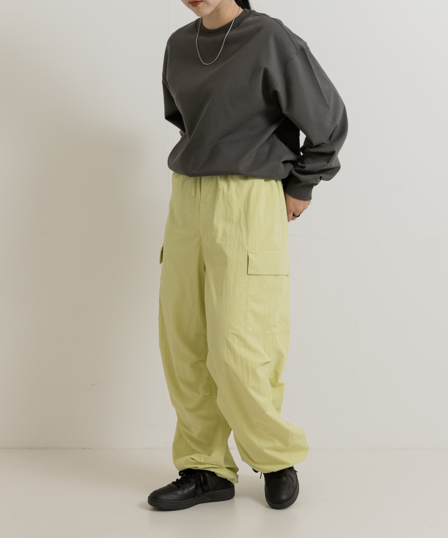 別注』MIDIUMISOLID×TGM RE-Nylon parachute pants-