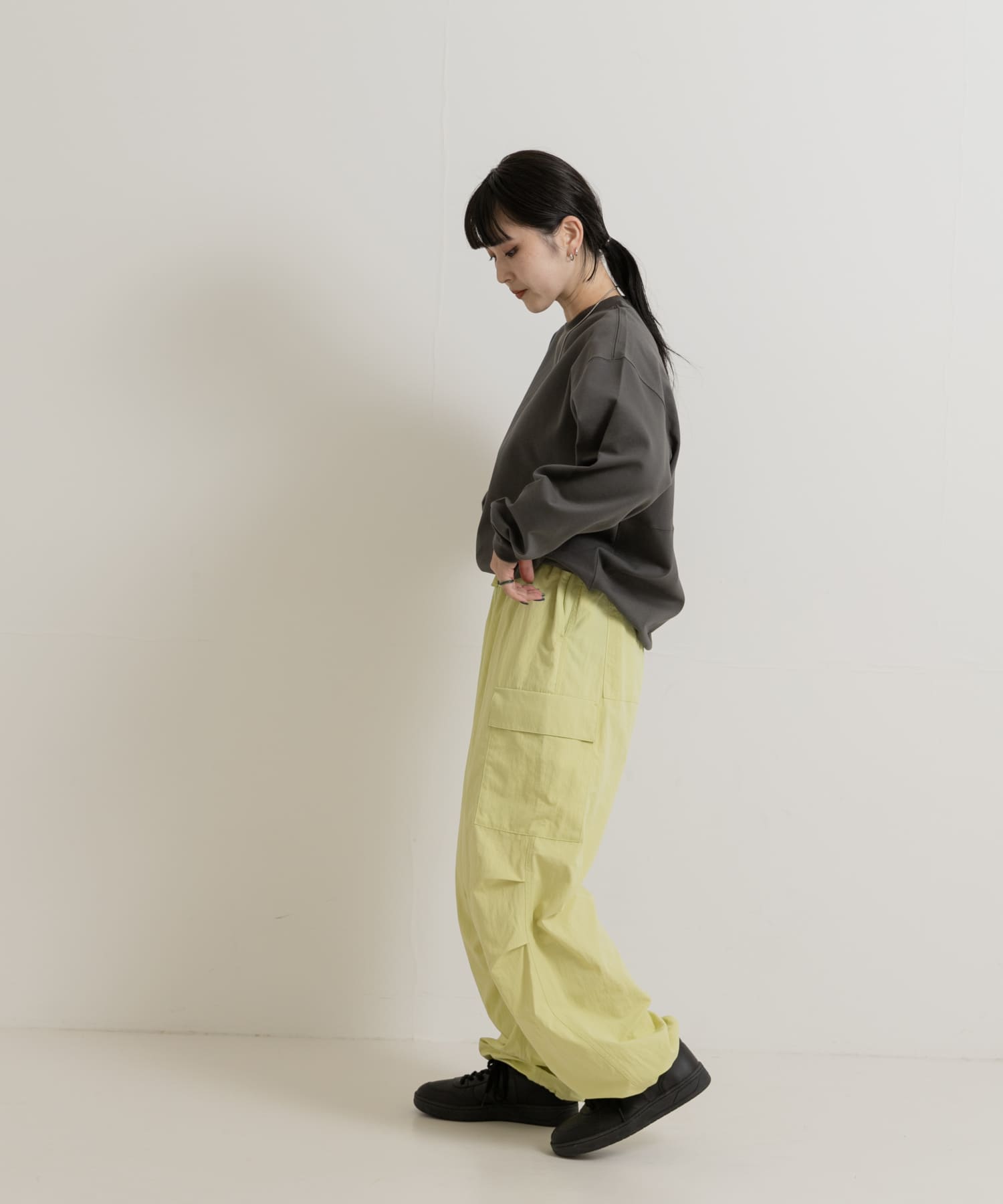 別注』MIDIUMISOLID×TGM RE-Nylon parachute pants[MD6093-T37]｜URBAN