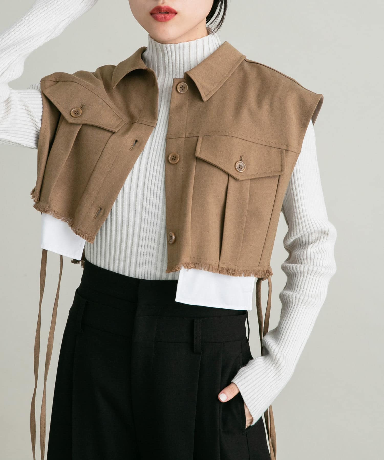 新品 ZARA ﾘﾎﾞﾝﾃｰﾌﾟﾍﾞｽﾄ