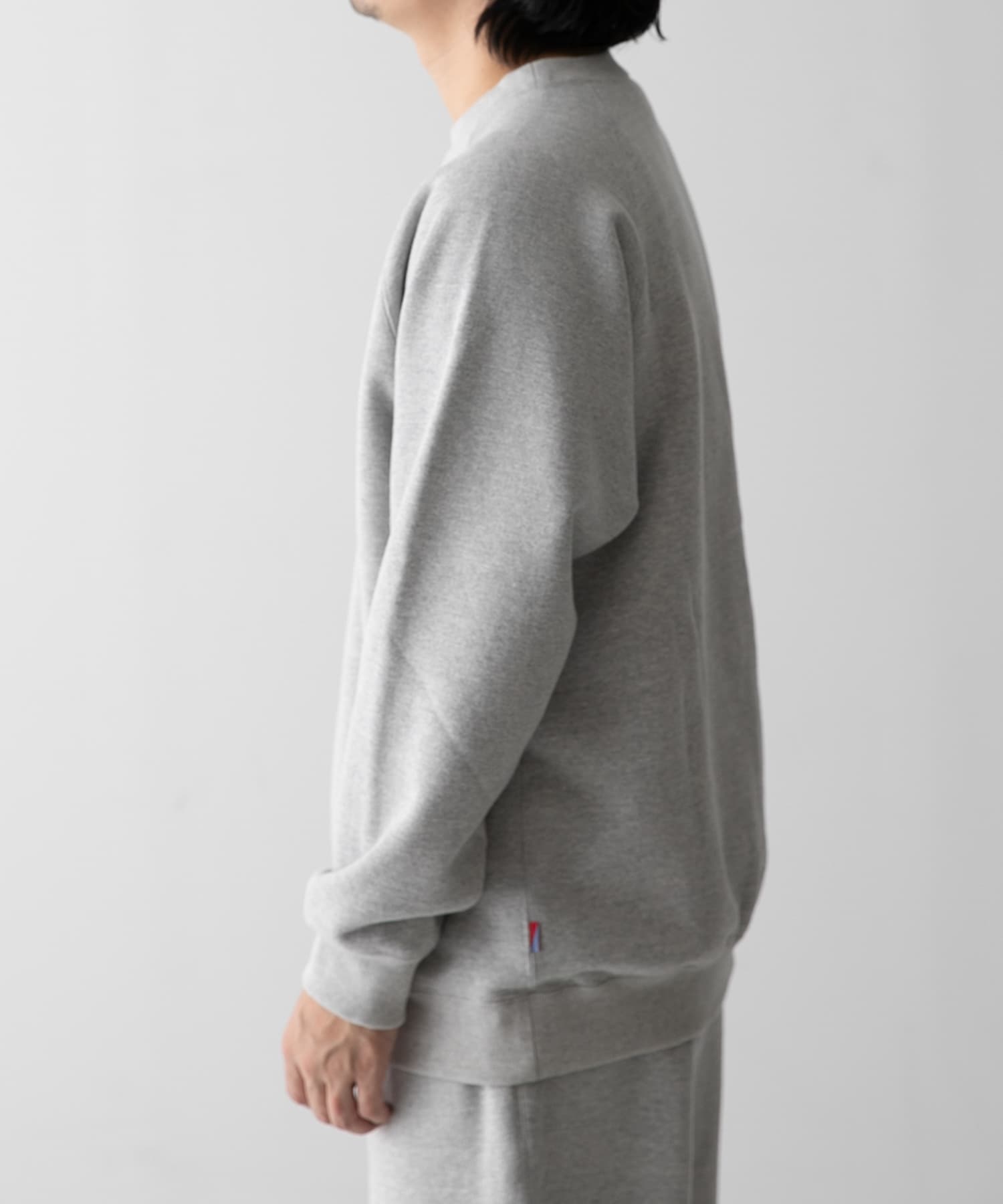 NEVVER GR7 CREWNECK SWEATSHIRTS[NVV-TP01-BSM36]｜URBAN RESEARCH