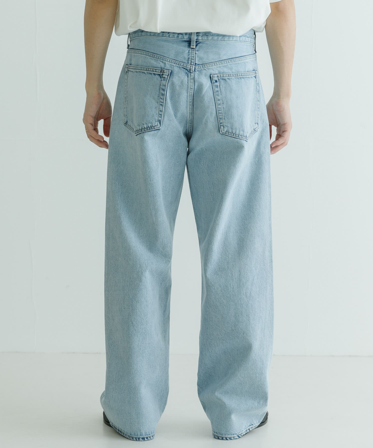 品良く着こなすため YLEVE 13.5ozDENIM STRAIGHT FADE[UM44-1704140045]｜URBAN パンツ