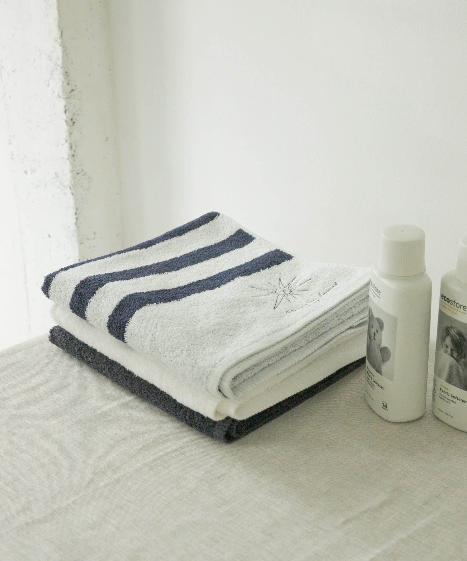DOORS LIVING PRODUCTS Bath Towel navy[DLPT008]｜URBAN