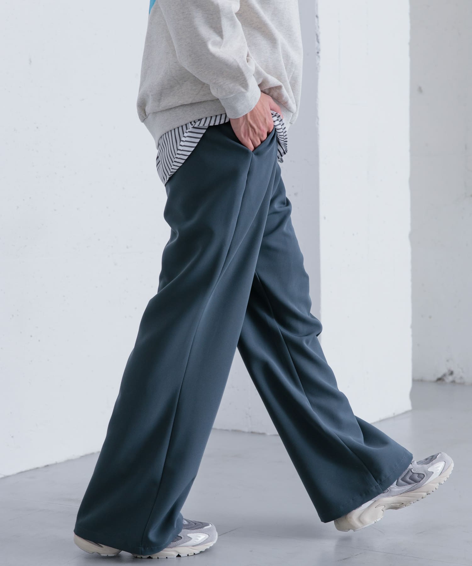 インバーテッドタックスラックス[AA44-14S008]｜URBAN RESEARCH
