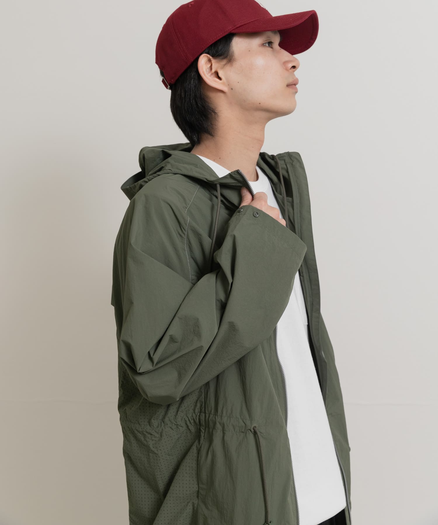 AIGLE 撥水 UVカット ライトウェイトフーデッドジャケット
